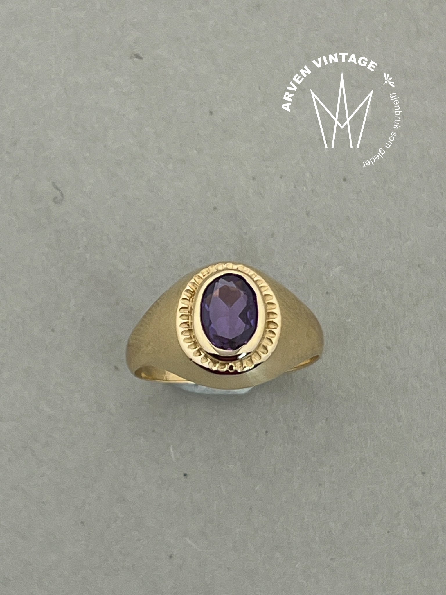 Vintage ring gult gull str 54 lilla sten