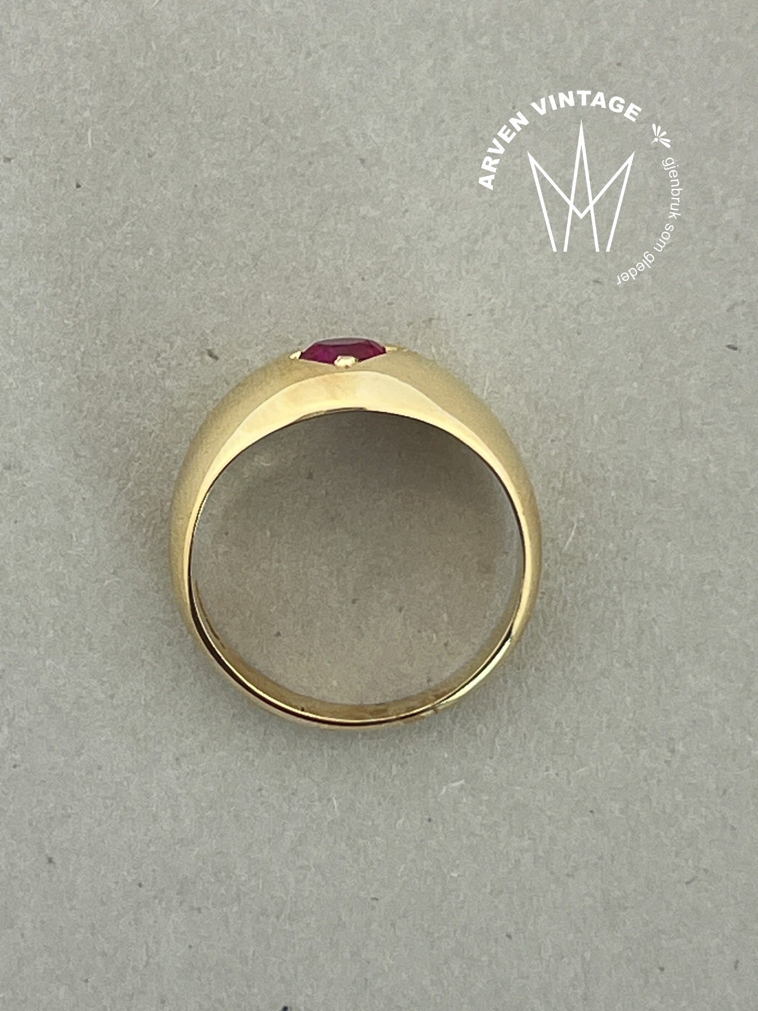 Vintage ring gult gull str 58 rosa sten
