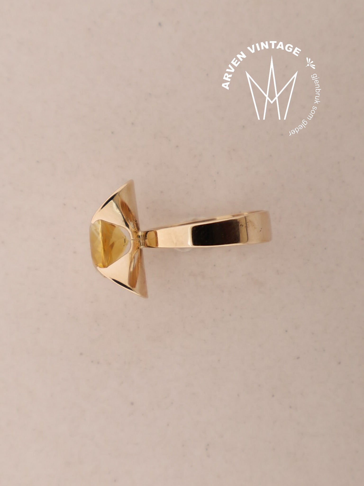 Vintage ring gult gull str54 gylden sten