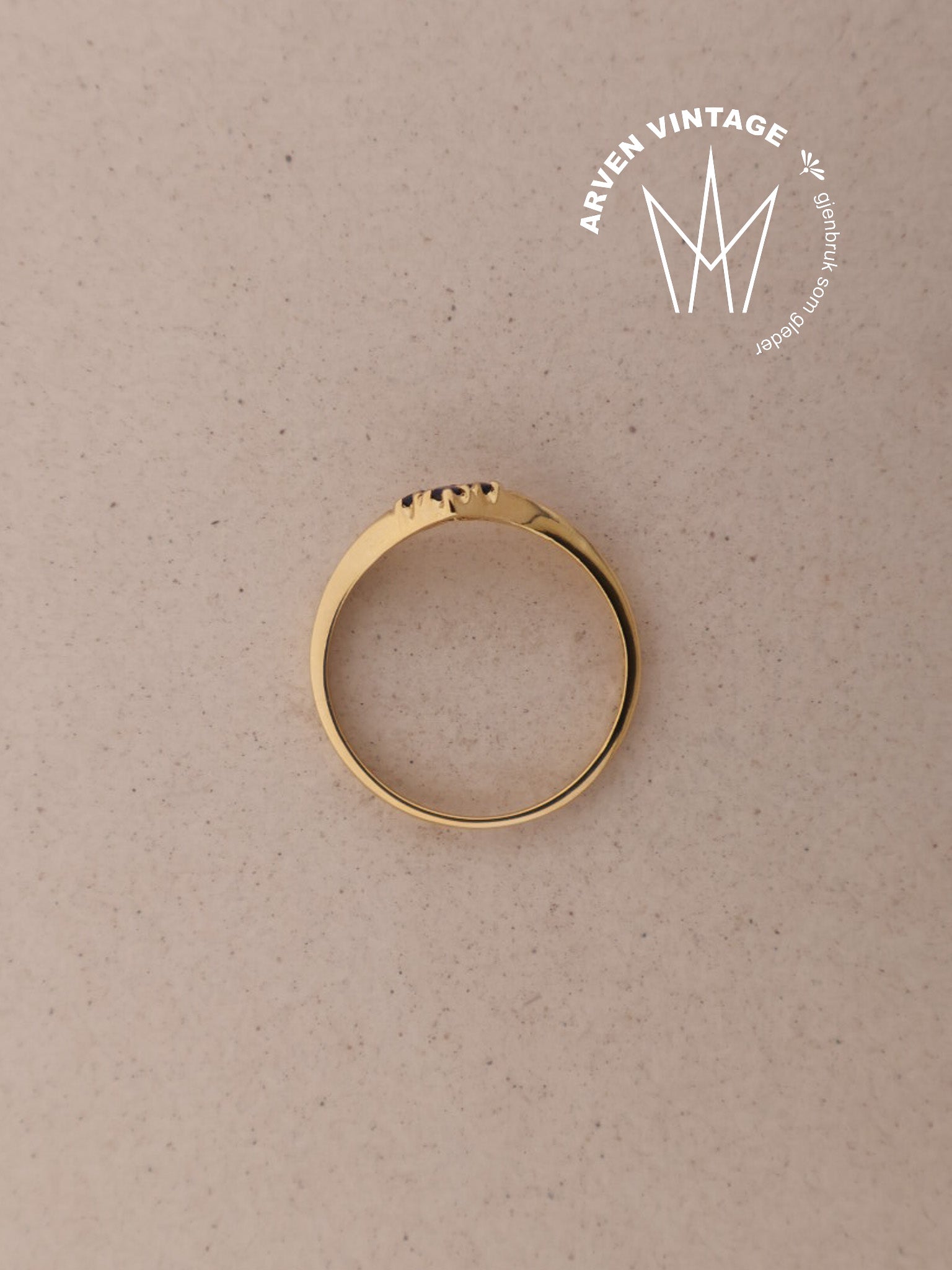 Vintage diamantring 18K gult gull str56