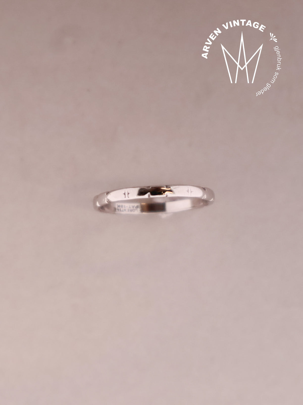 Vintage ring hvitt gull str. 56