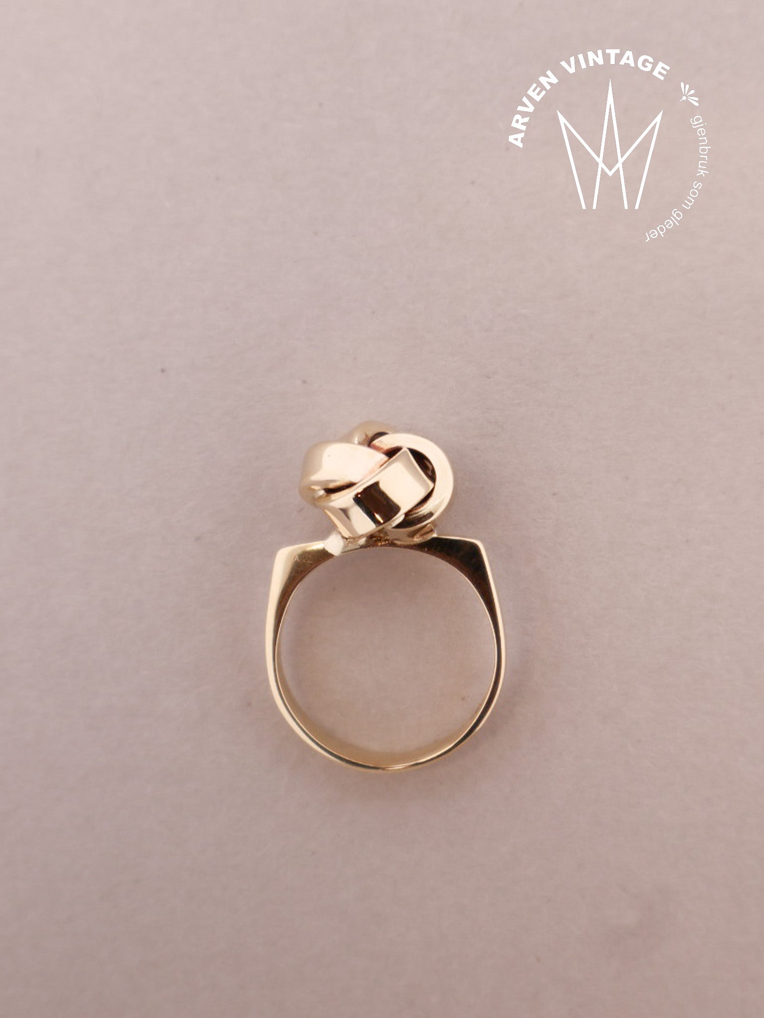 Vintage ring gult gull