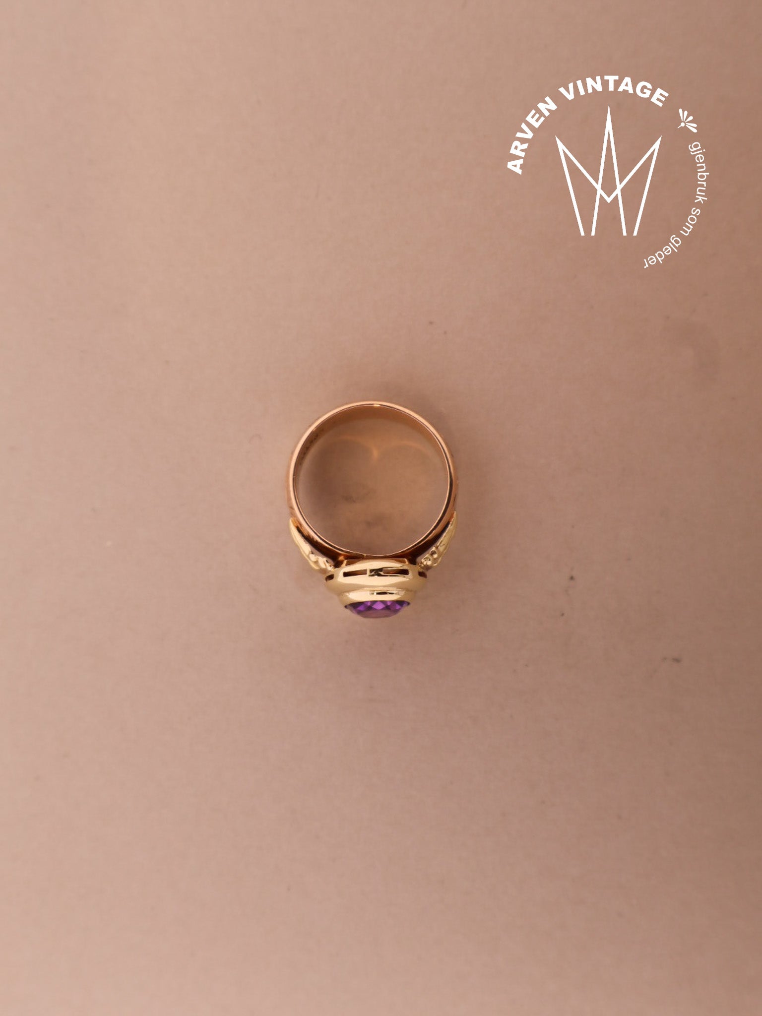 Vintage ring  gult gull