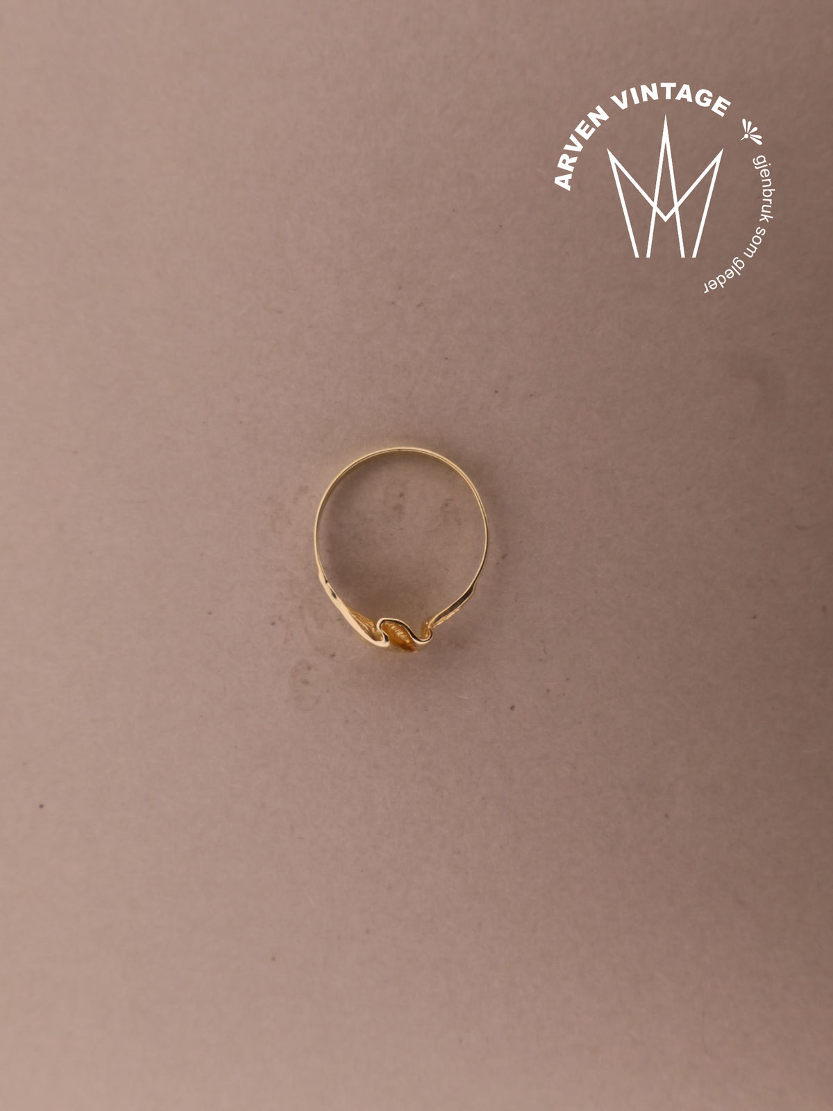 Vintage ring gult gull