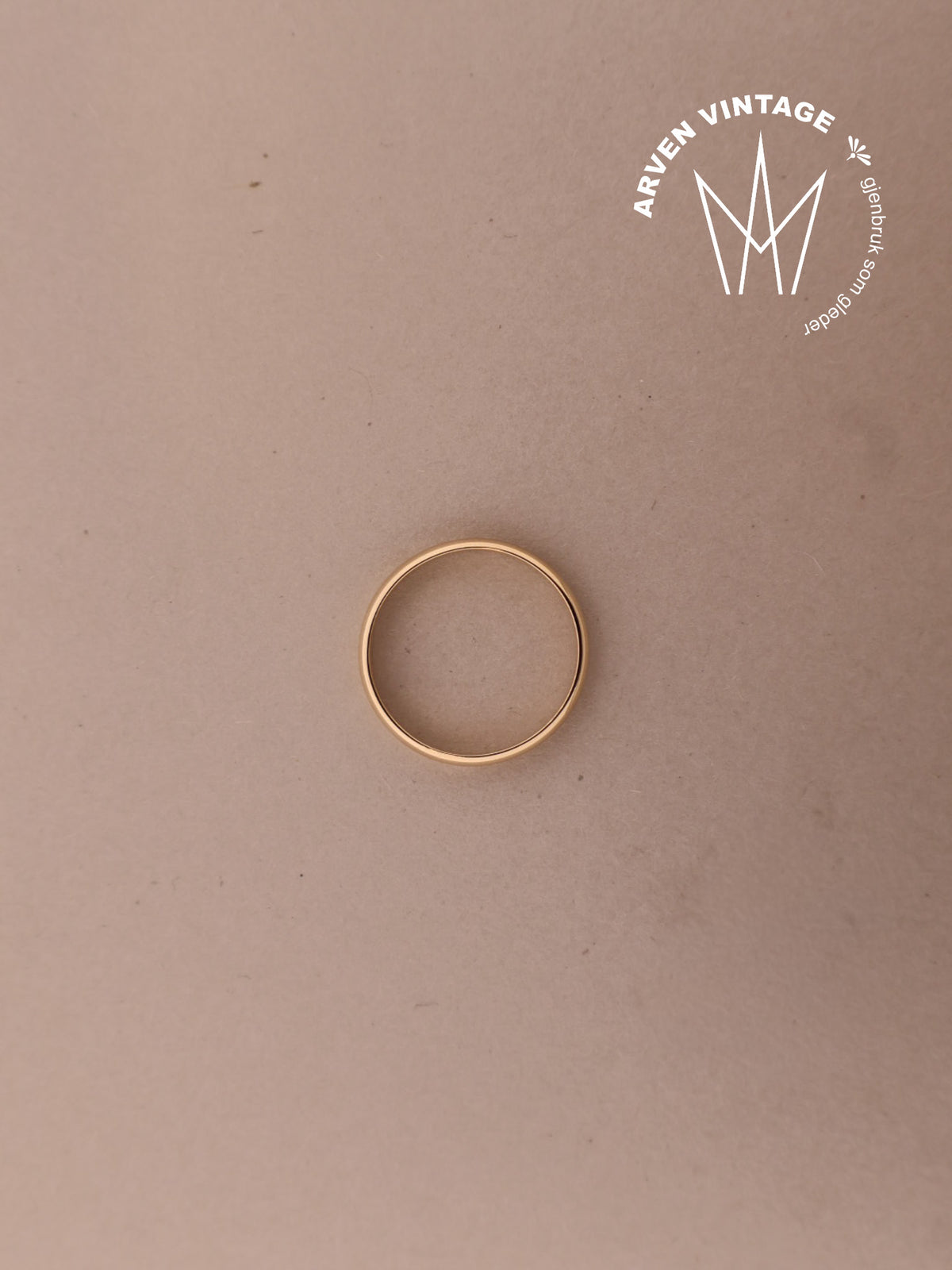 Vintage glatt ring gult gull str.55