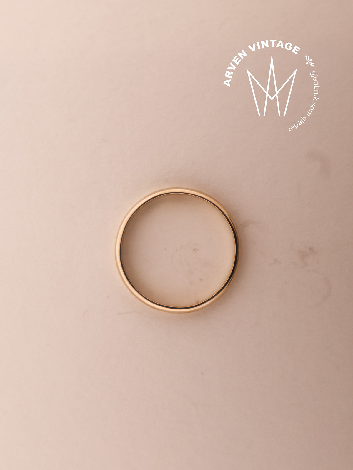 Vintage ring in yellow gold, size 60