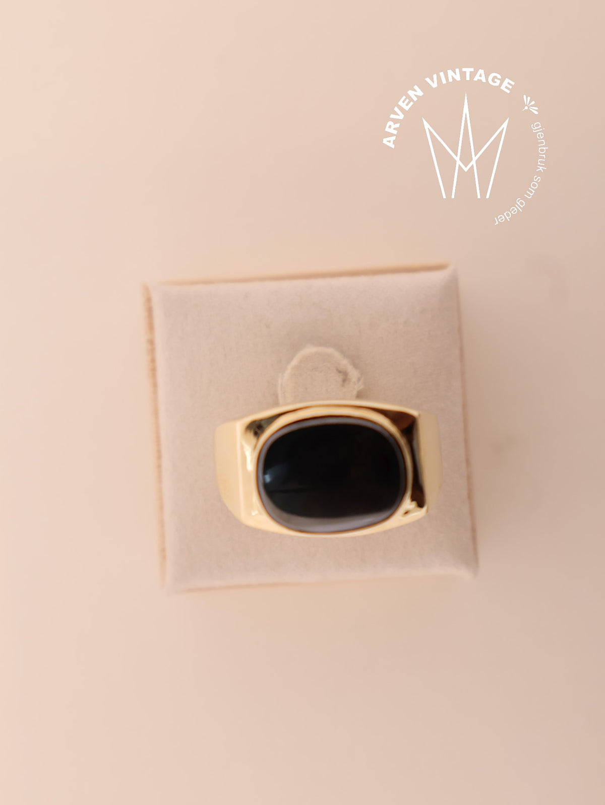 Vintage ring gult gull med svart sten str.67