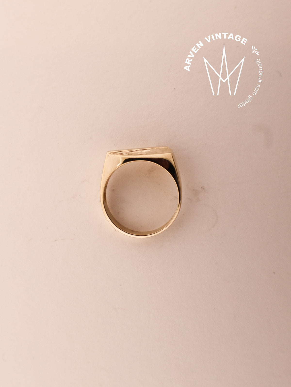 Vintage yellow gold ring size 56