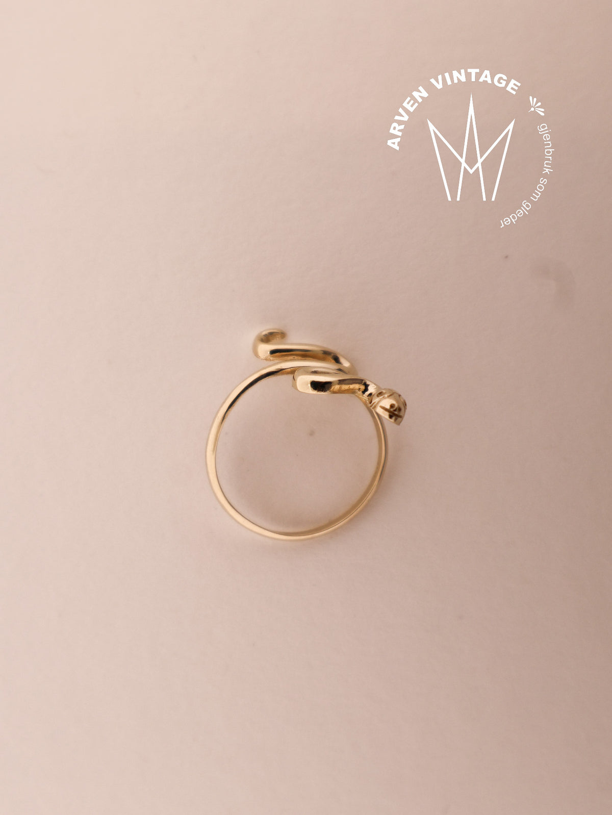Vintage ring in yellow gold, size 60