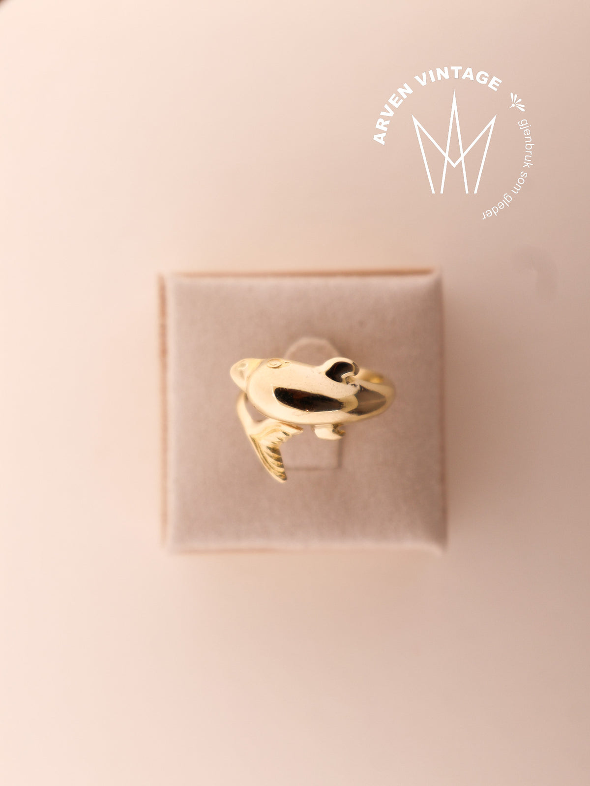 Vintage ring, yellow gold, size 52