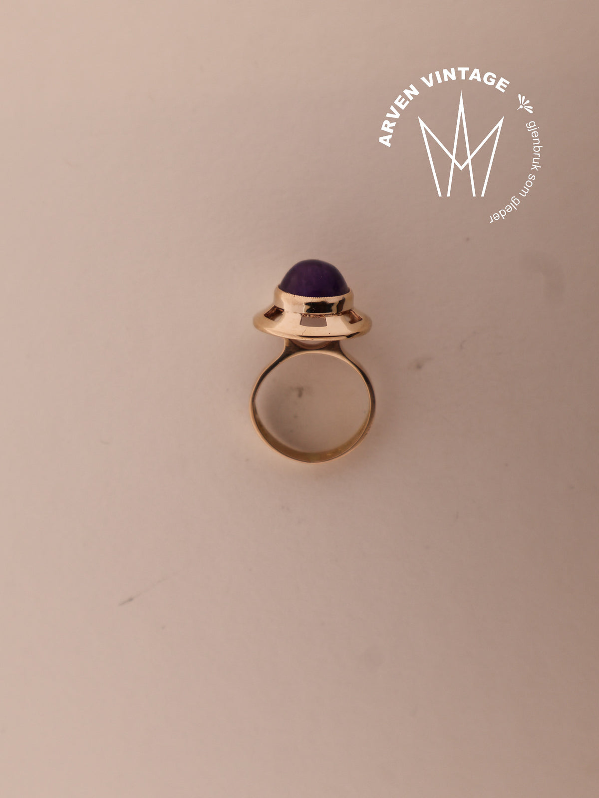 Vintage ring gult gull med lilla sten str48