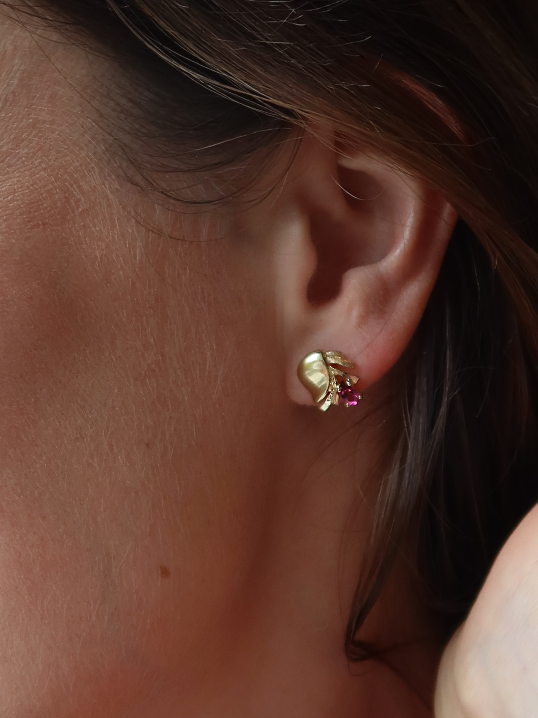 Vintage ørepynt gult gull