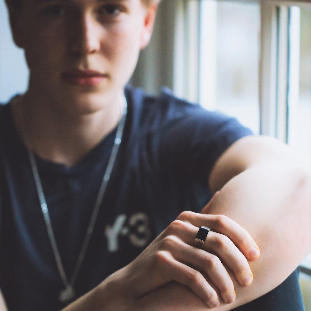 Unisex ring med heliotrop i sølv