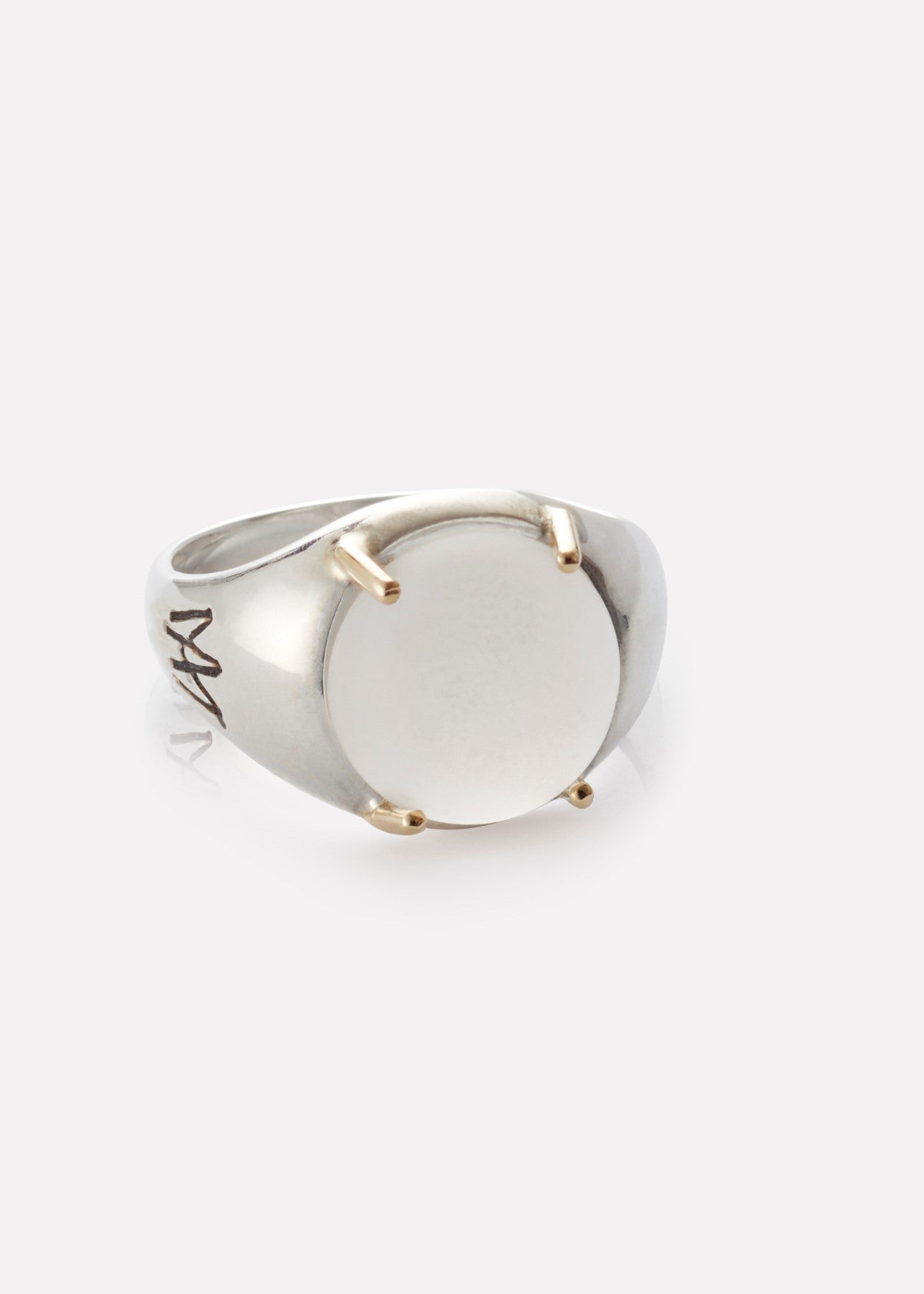 Unisex ring med gullbelagt klør og matt månesten
