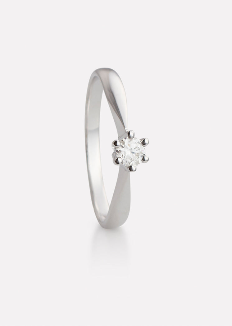 Marthe ring in white gold with diamond