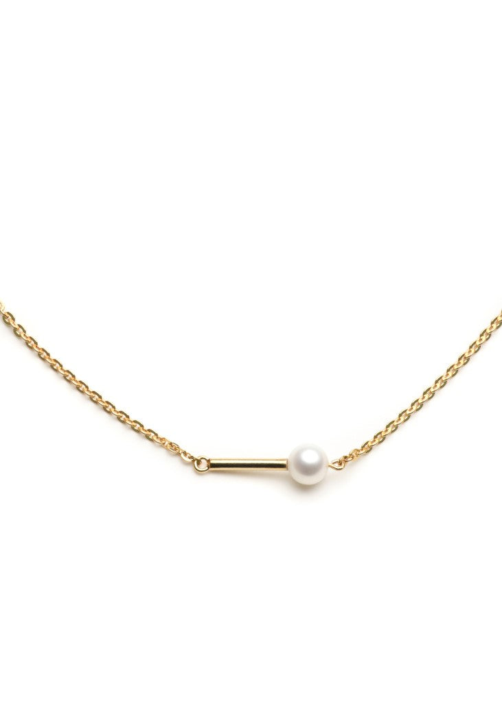 Necklace with pearl and rod in gold-plated silver