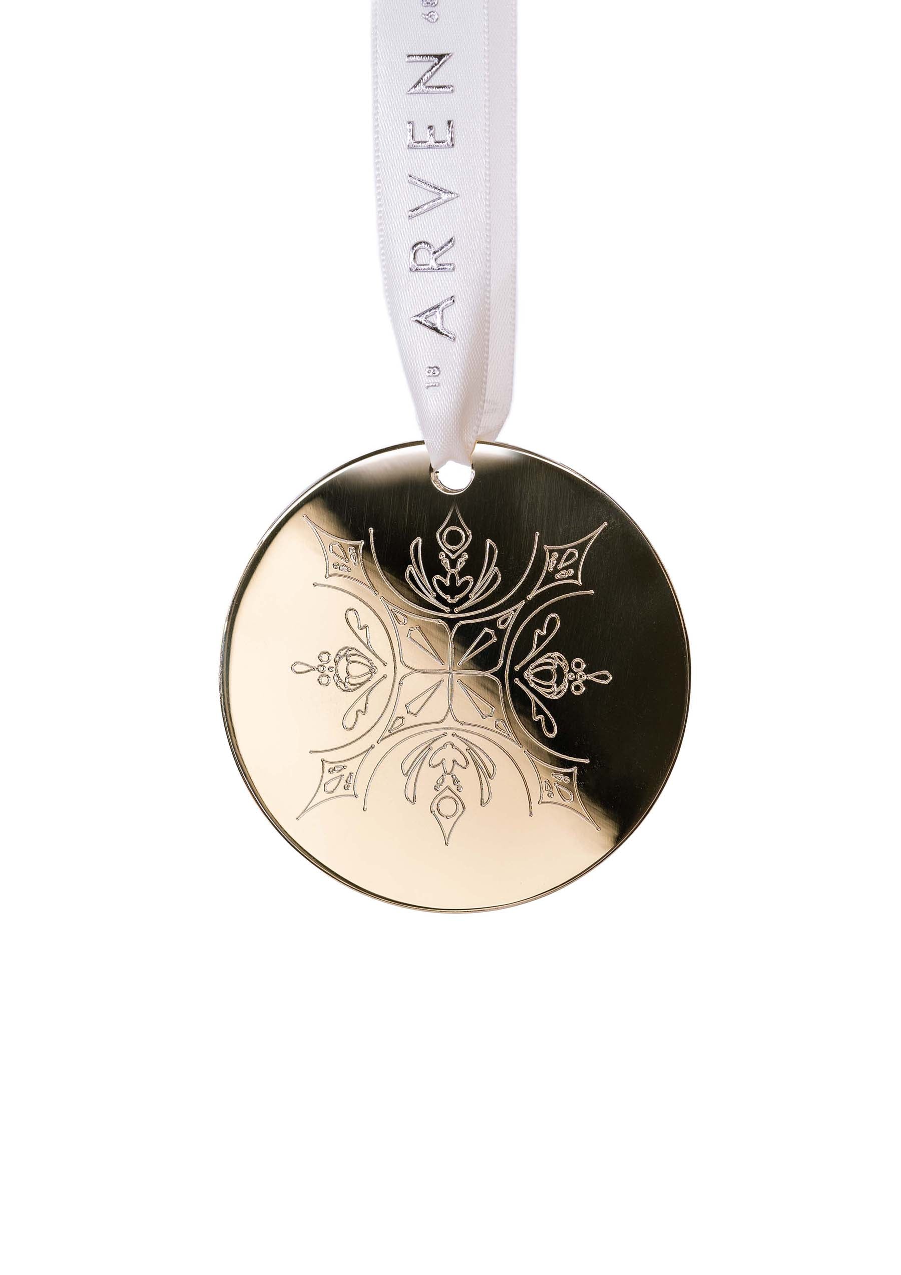 Christmas magic gold colored 6.3 cm 
