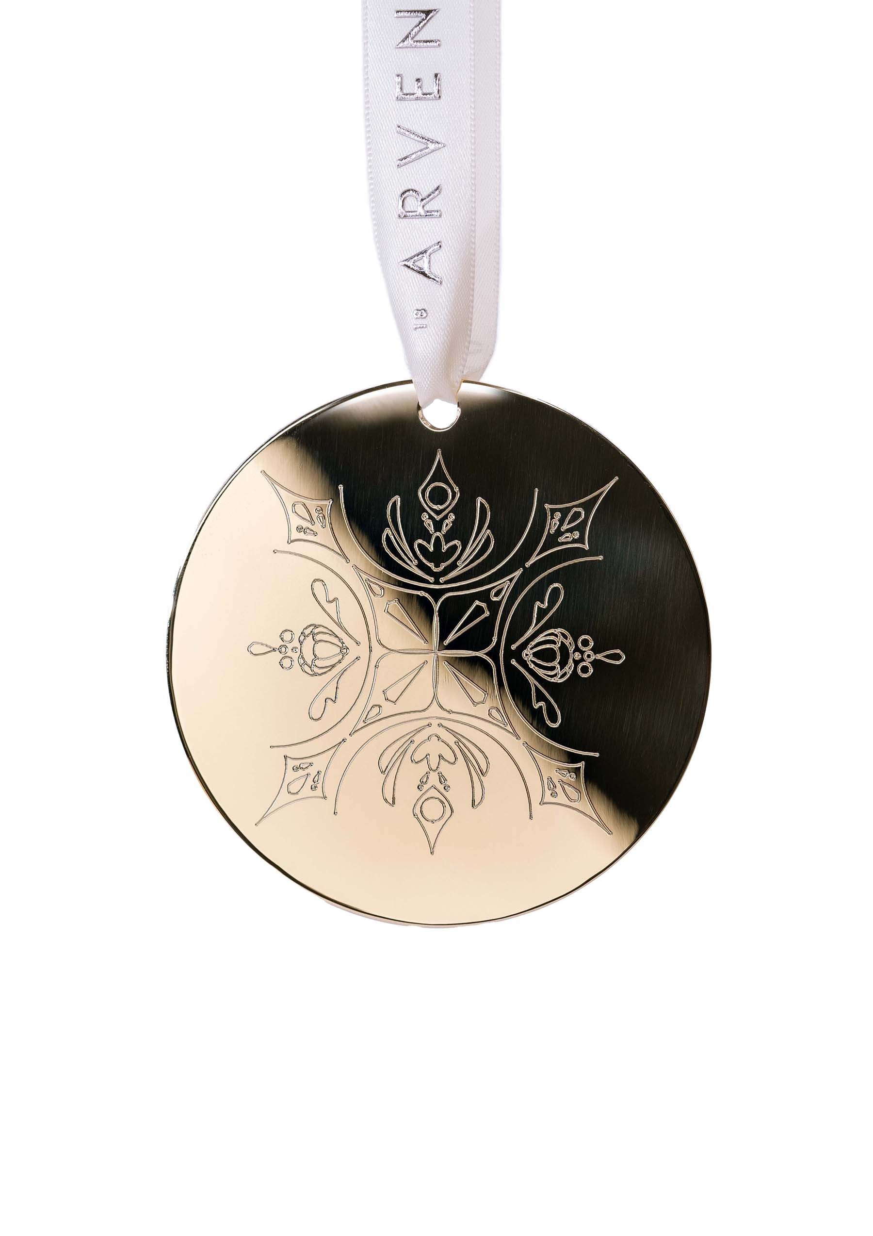 Christmas magic gold colored 7.4 cm 