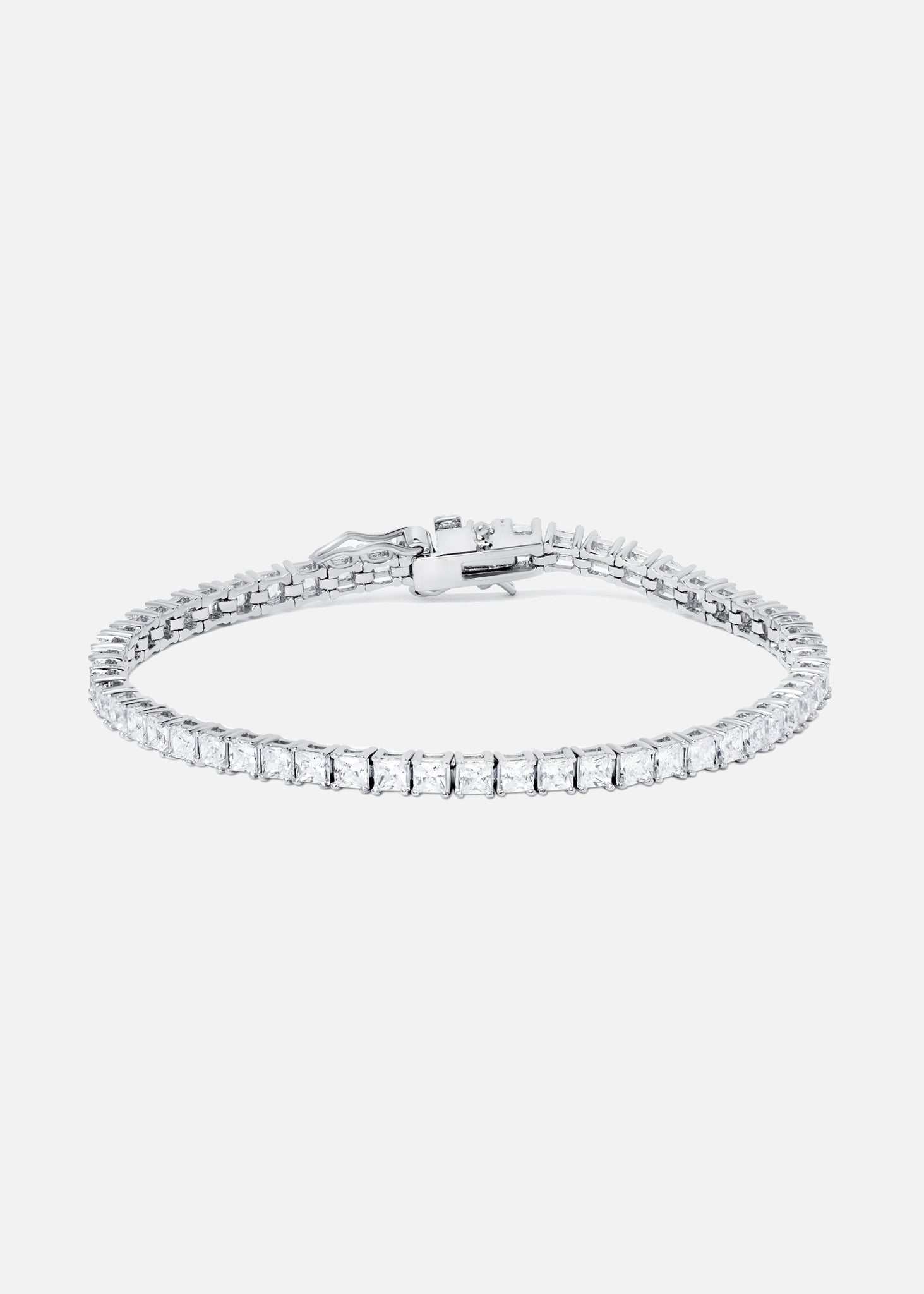 Tennis bracelet