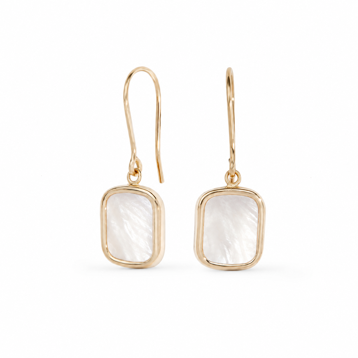 Earrings gold mother of pearl rectangle 10*8mm