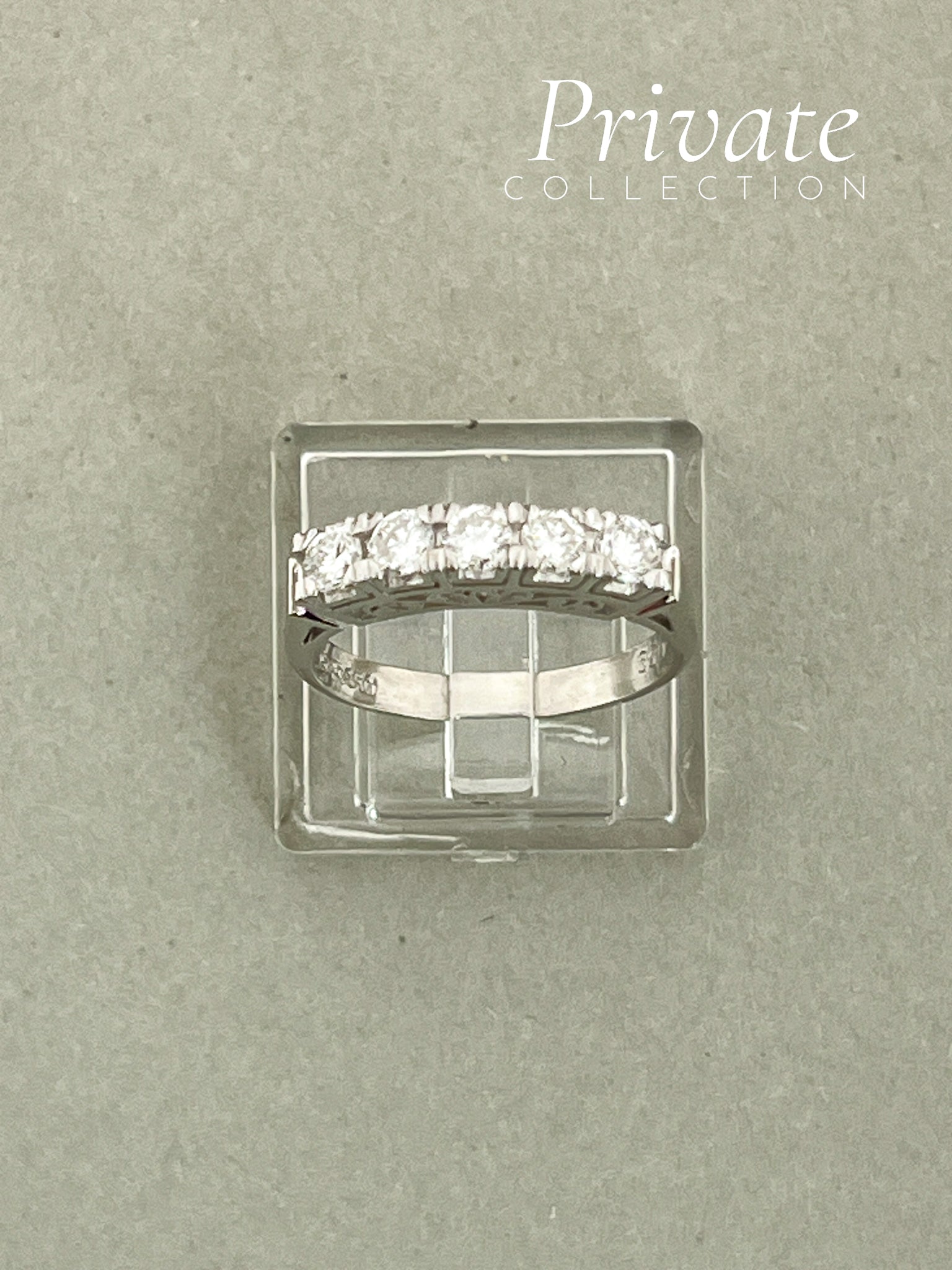 PC Diamantring med 5 diamanter platina str 52