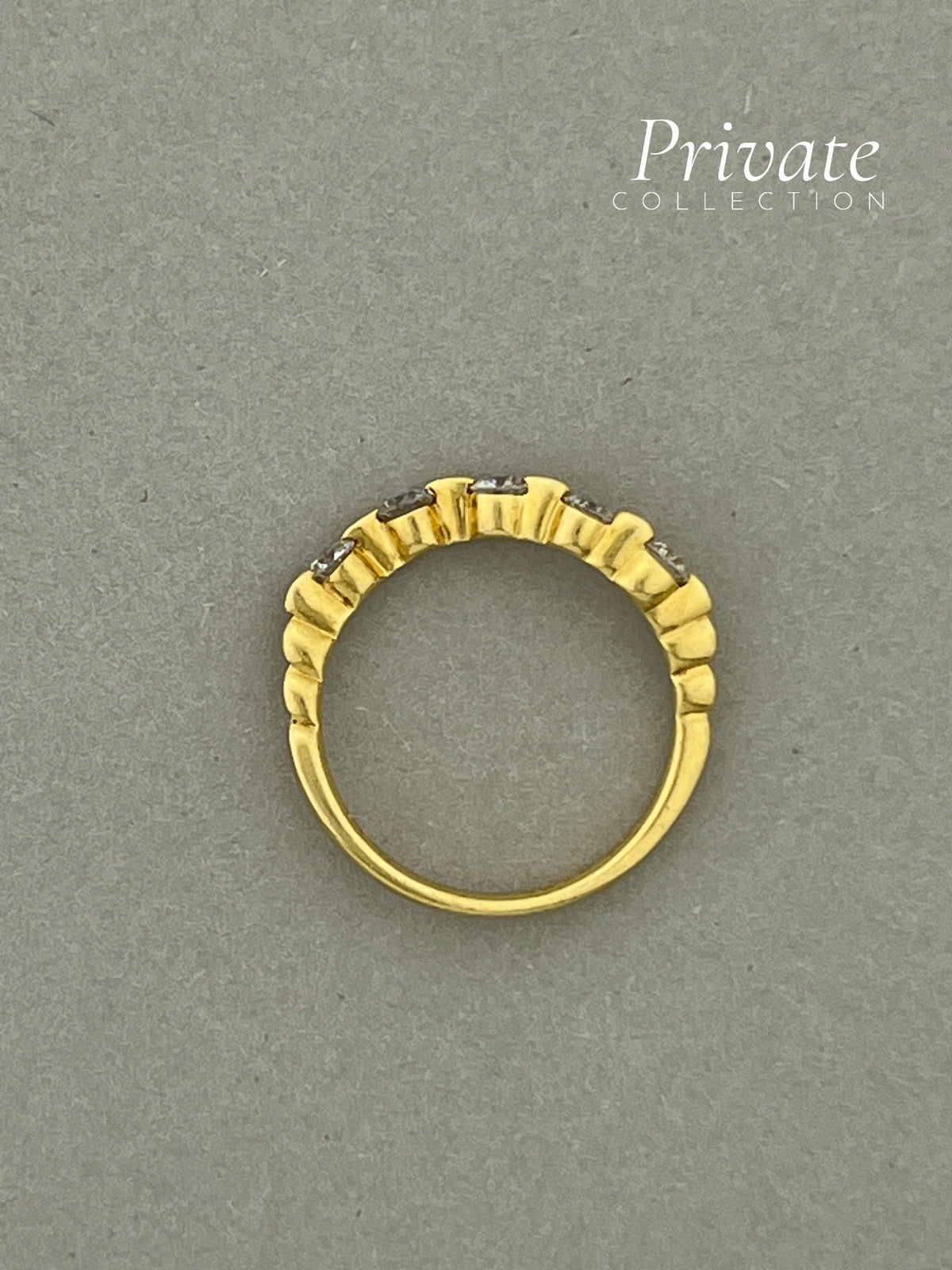 PC Ring 18K Yellow Gold Diamond Ring Size 53