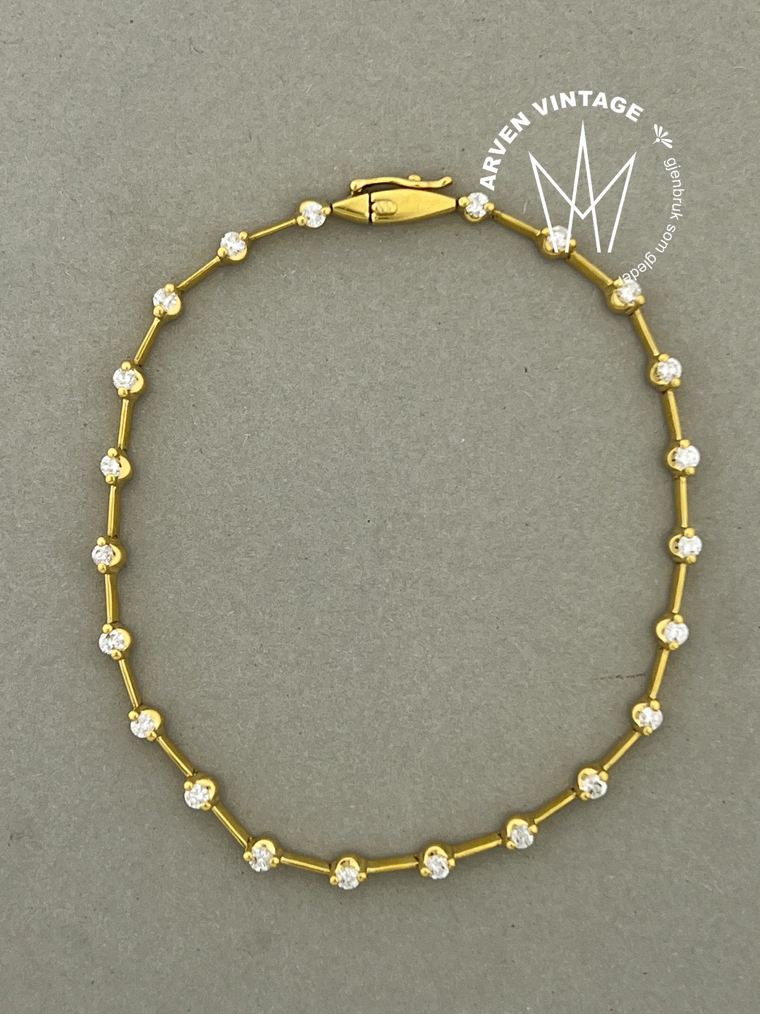 PC Diamantarmbånd 21 diamanter 18K gult gull