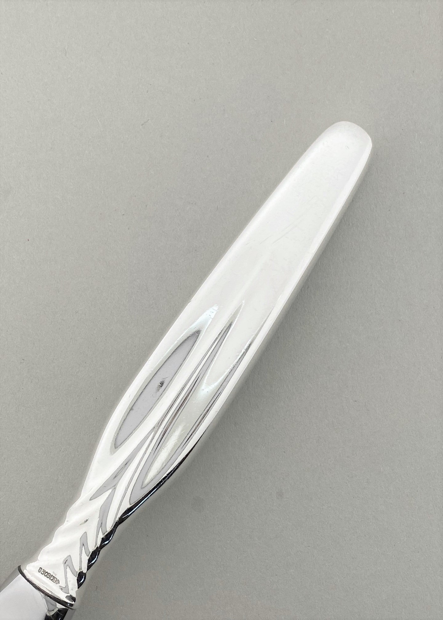 Vintage Ny Linje mellomstor spisekniv