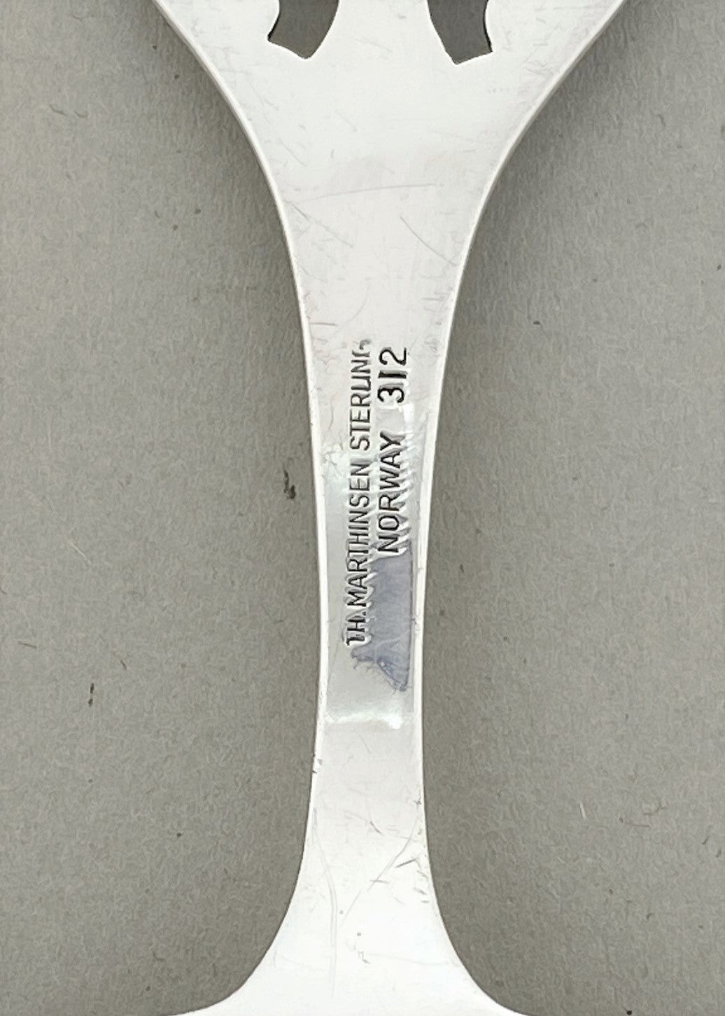 Vintage Viking Rose kakespade