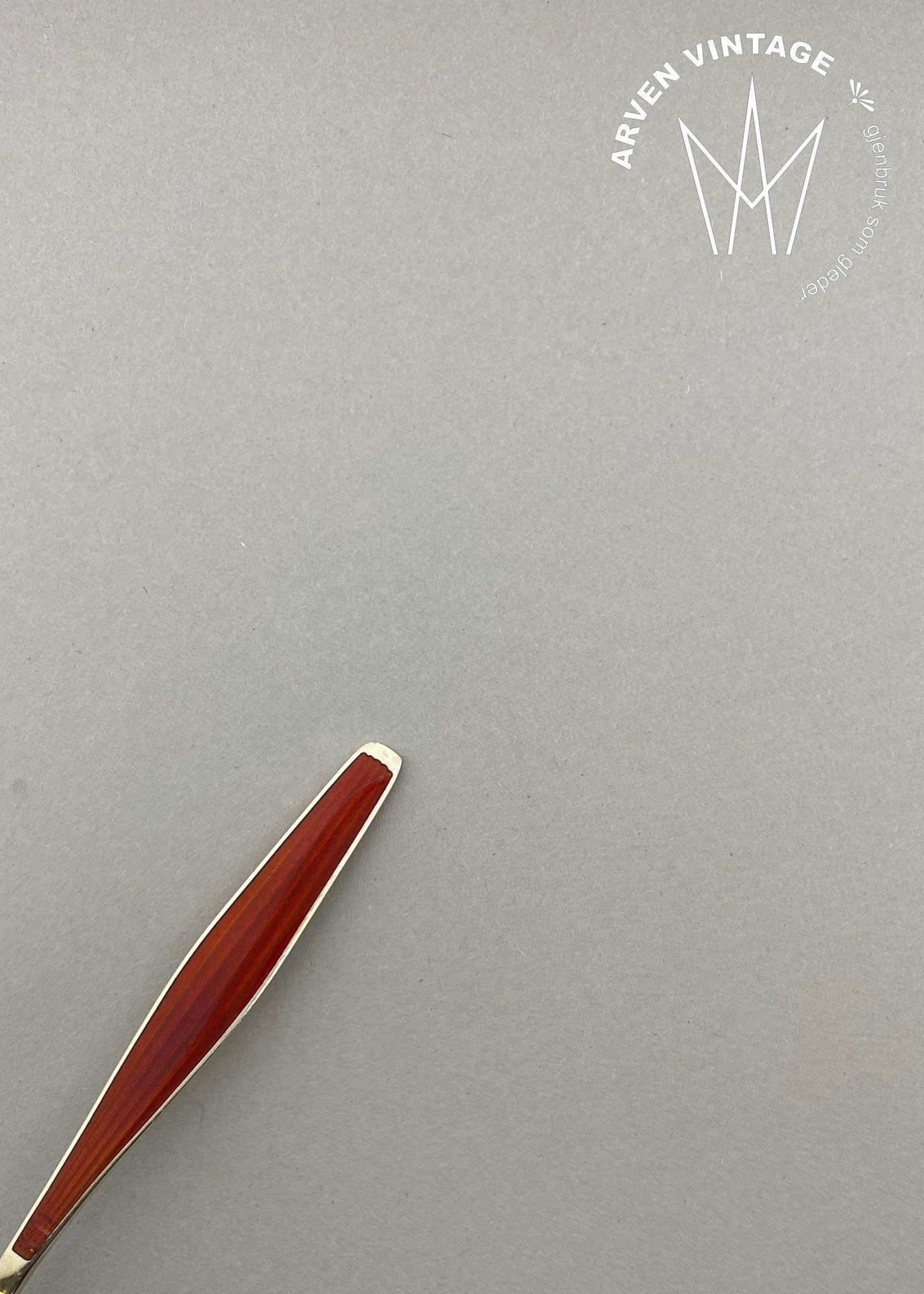 Vintage Åre jam spoon with red enamel