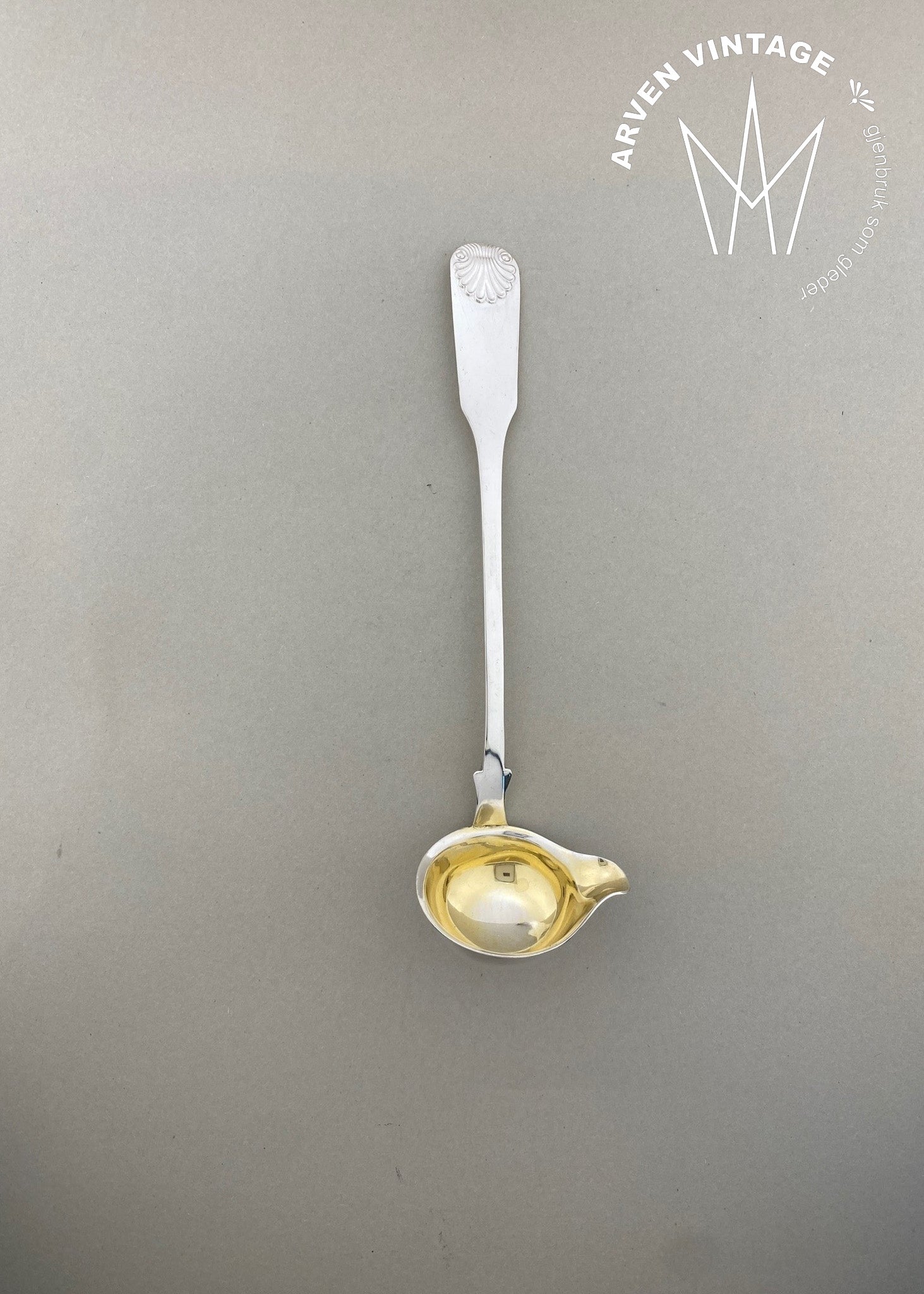 Vintage New Mussel cream spoon