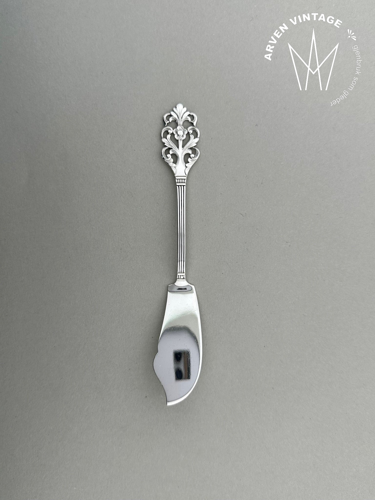 Vintage Viking Rose smørspade
