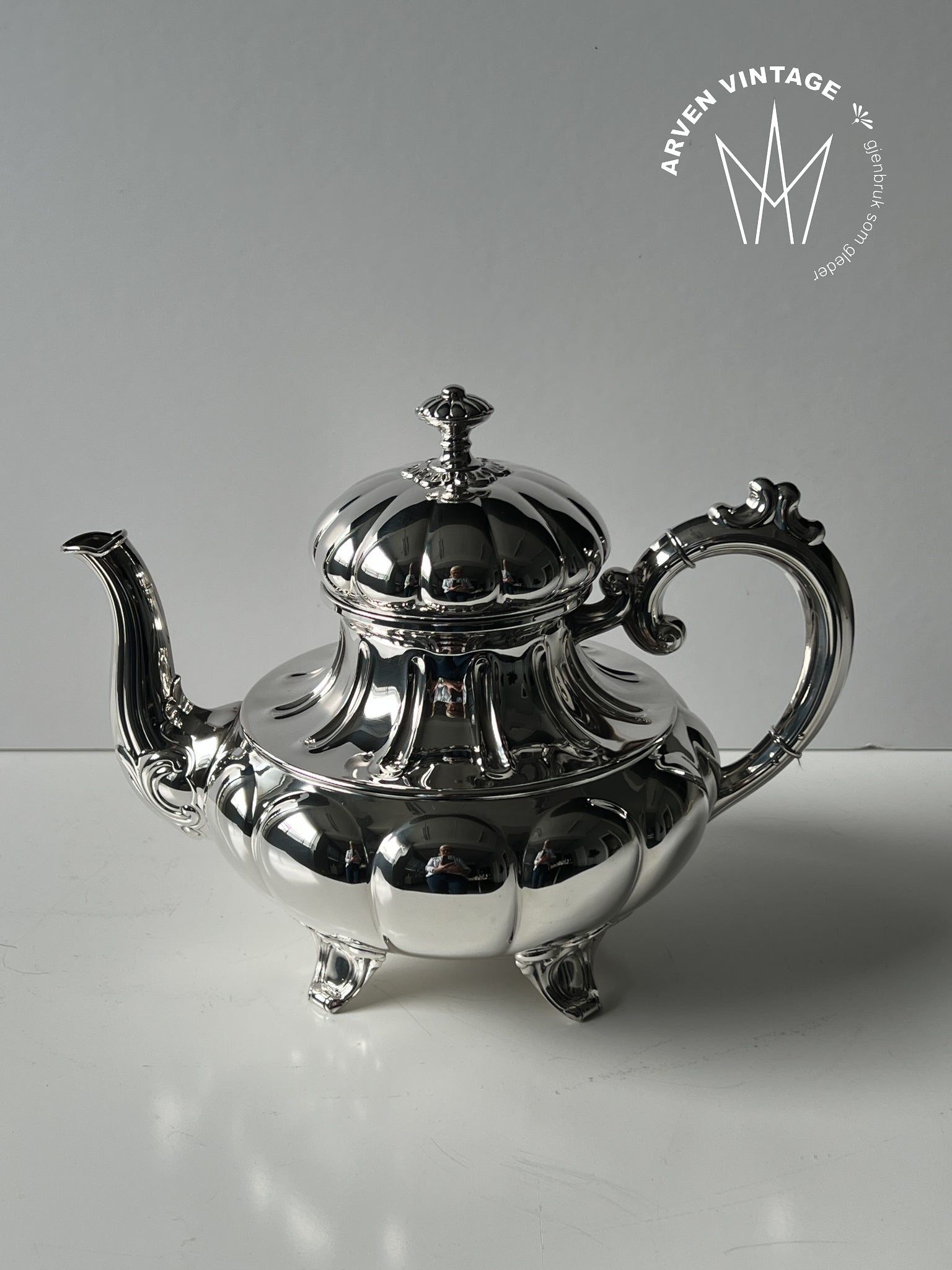 Vintage sølv tekanne