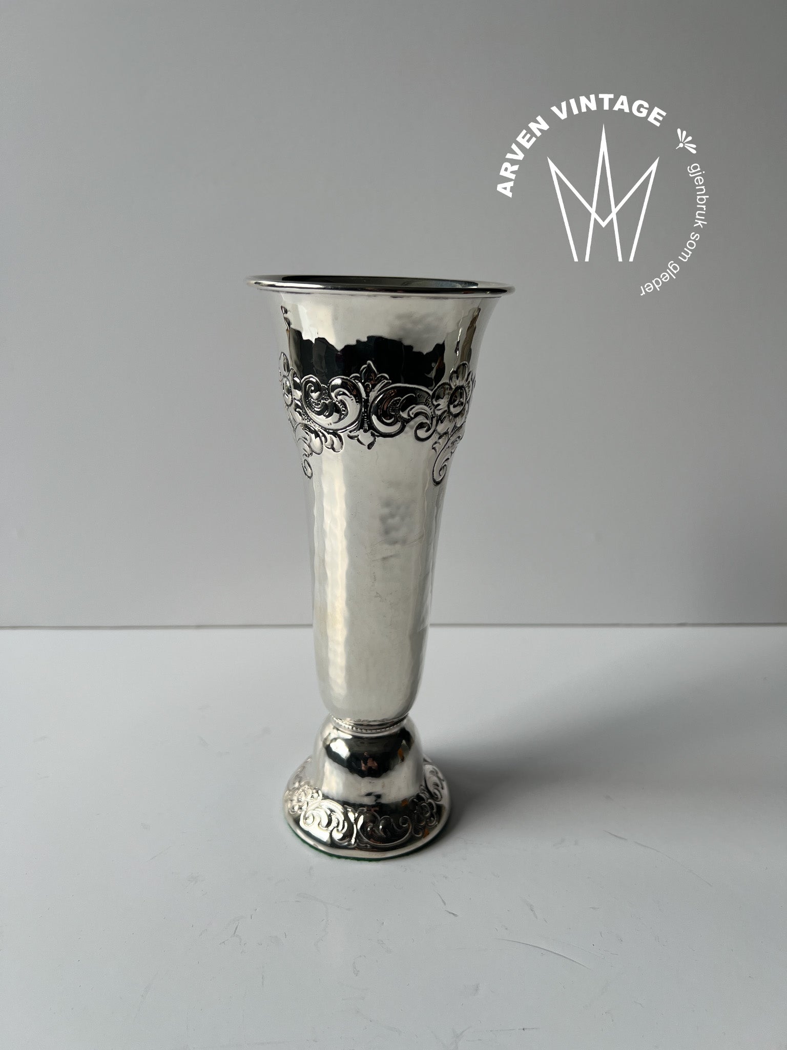 Vintage sølv blomstervase