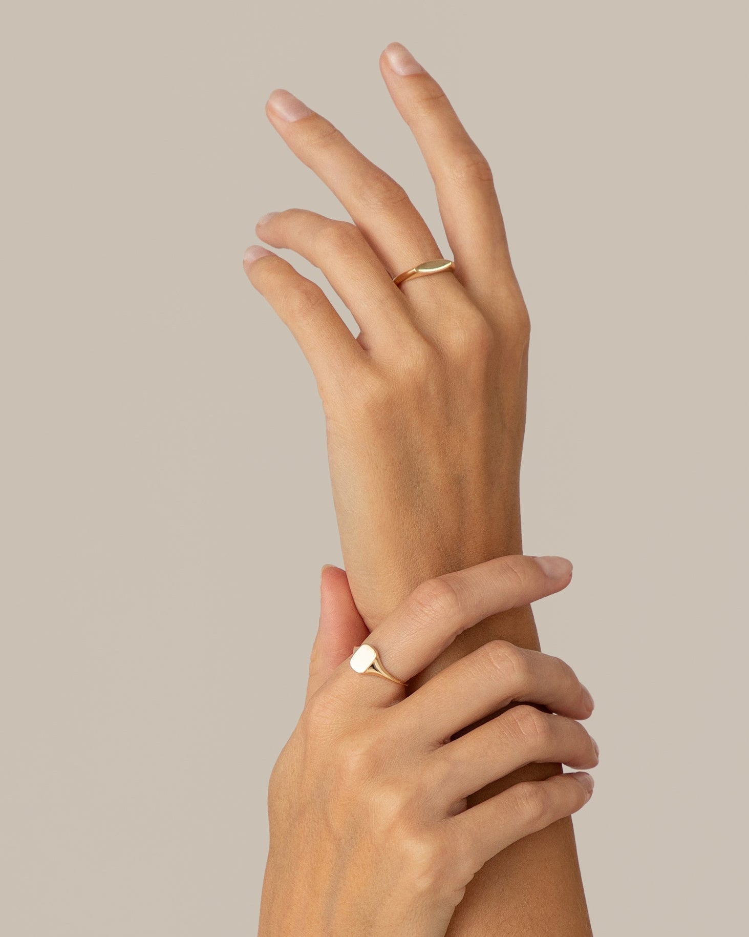 Yellow gold square ring