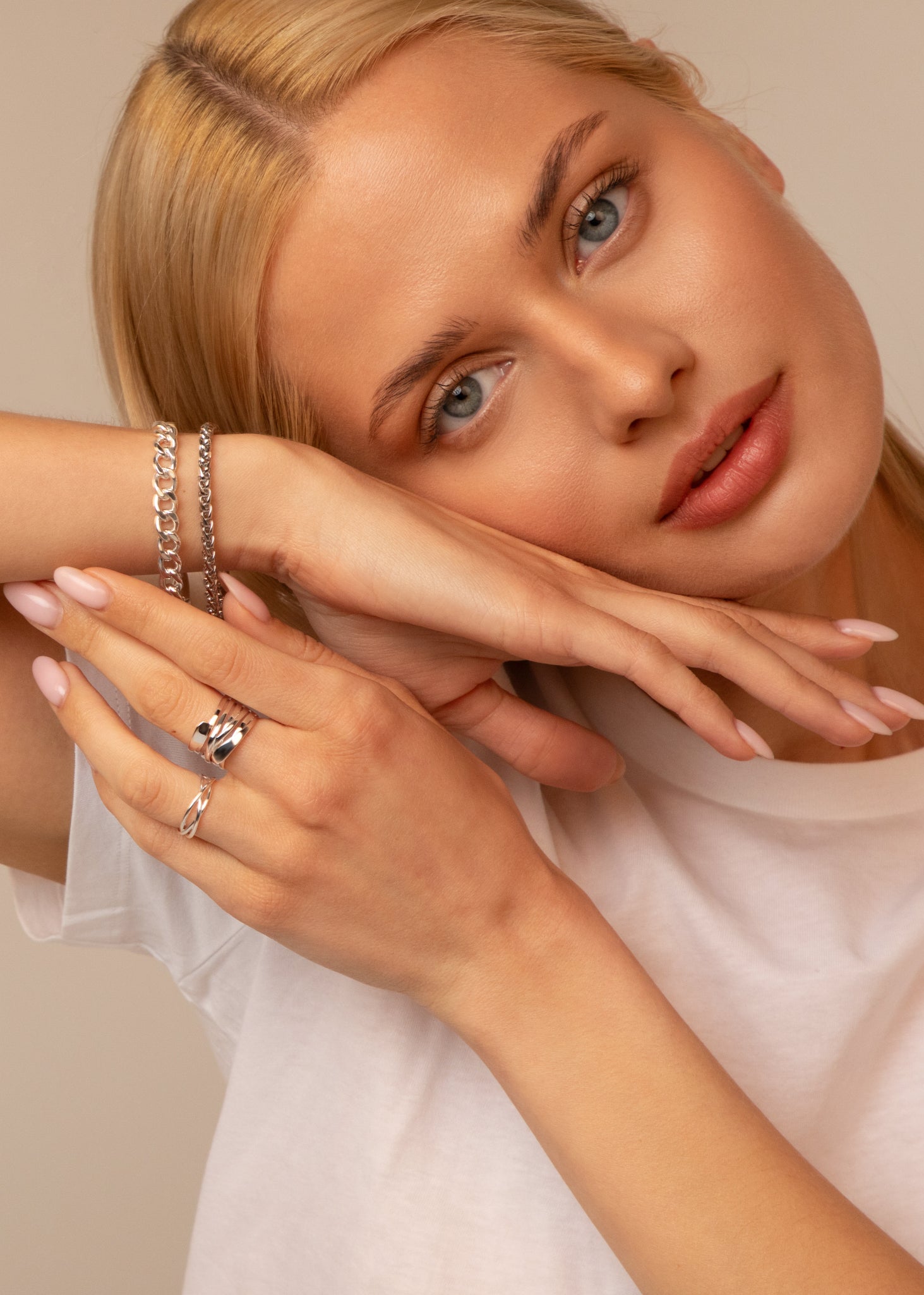 Gold link bracelet