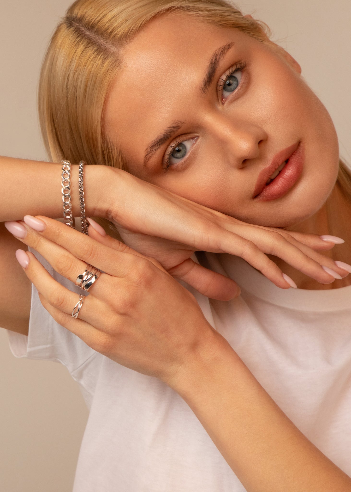 Link bracelet