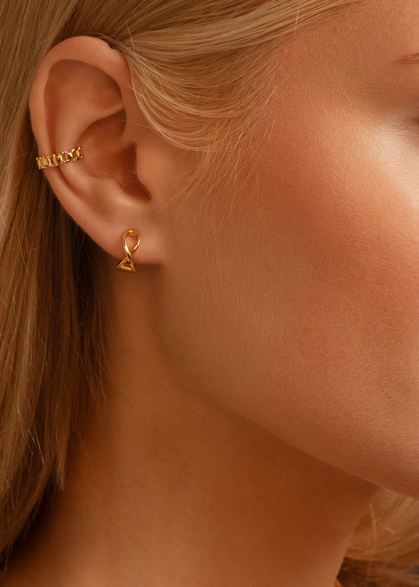 Link earcuff