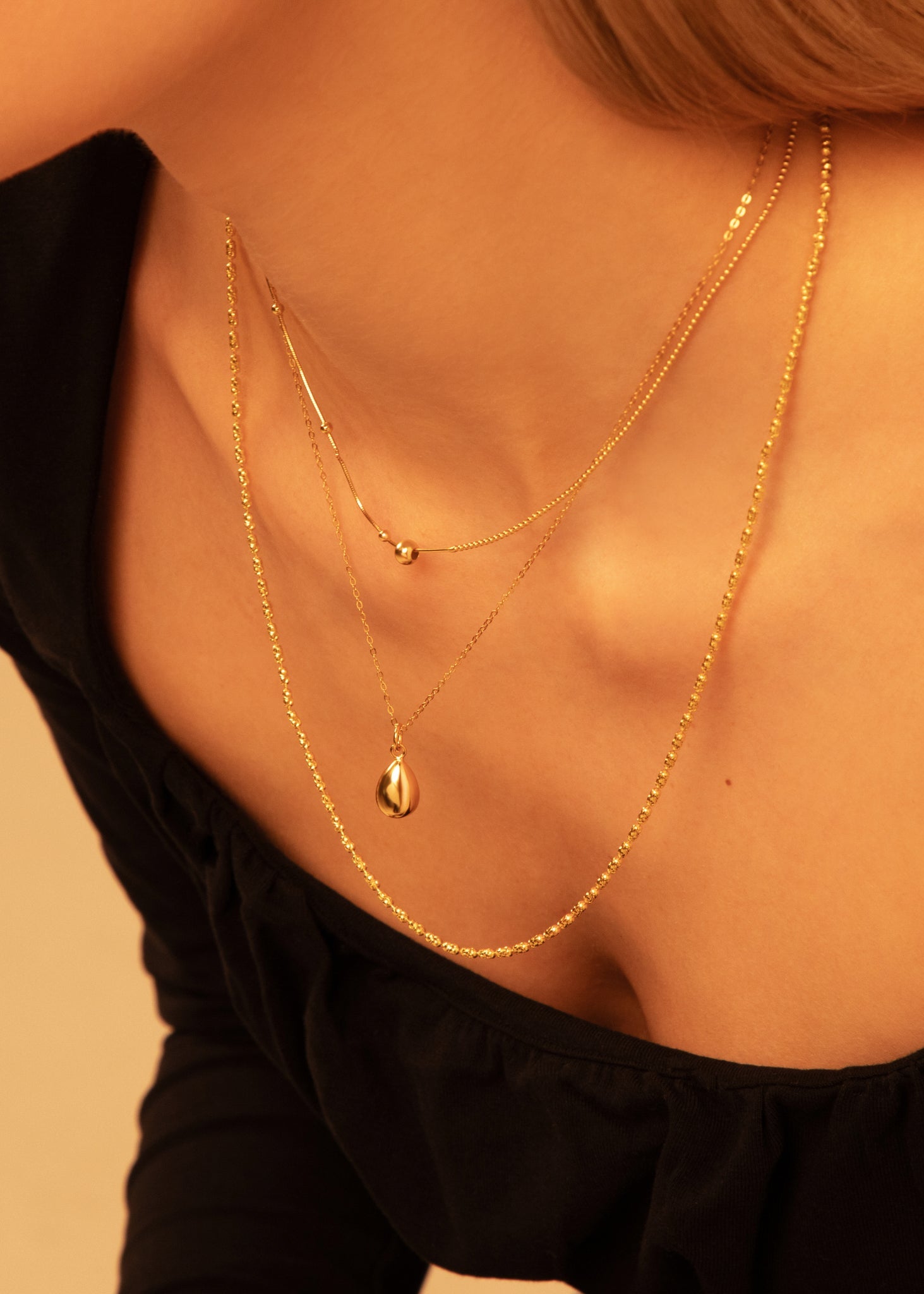 Gold Droplets necklace