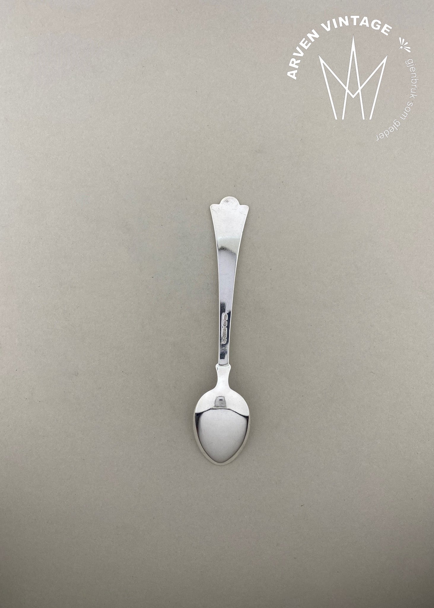 Vintage Lily coffee spoon