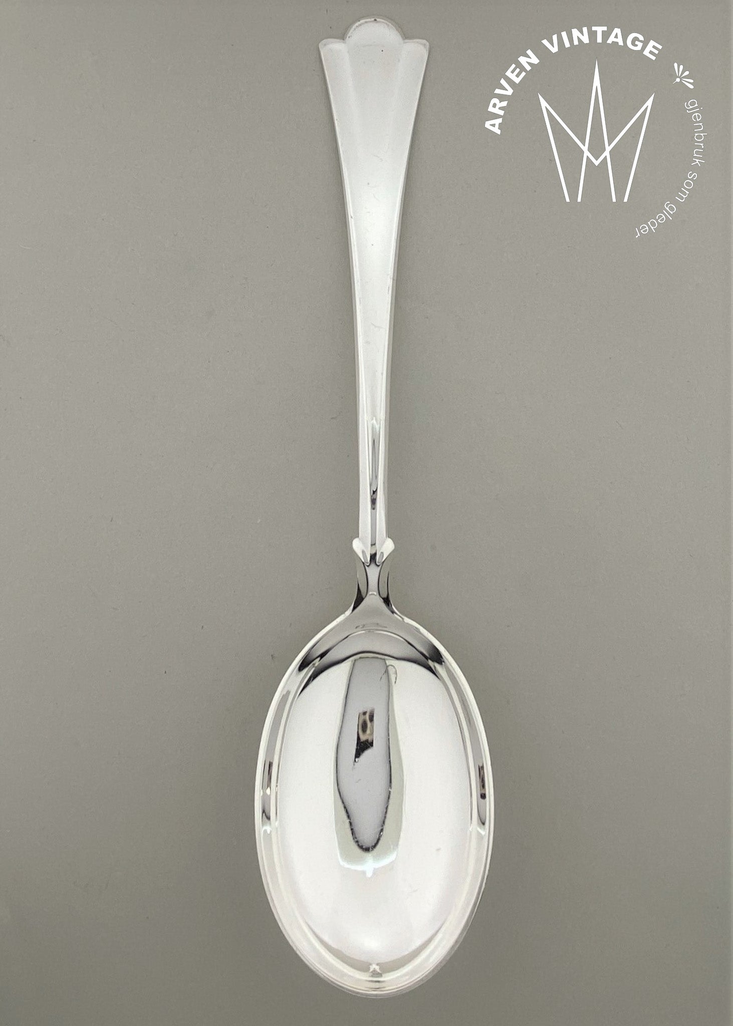 Vintage Lily service spoon