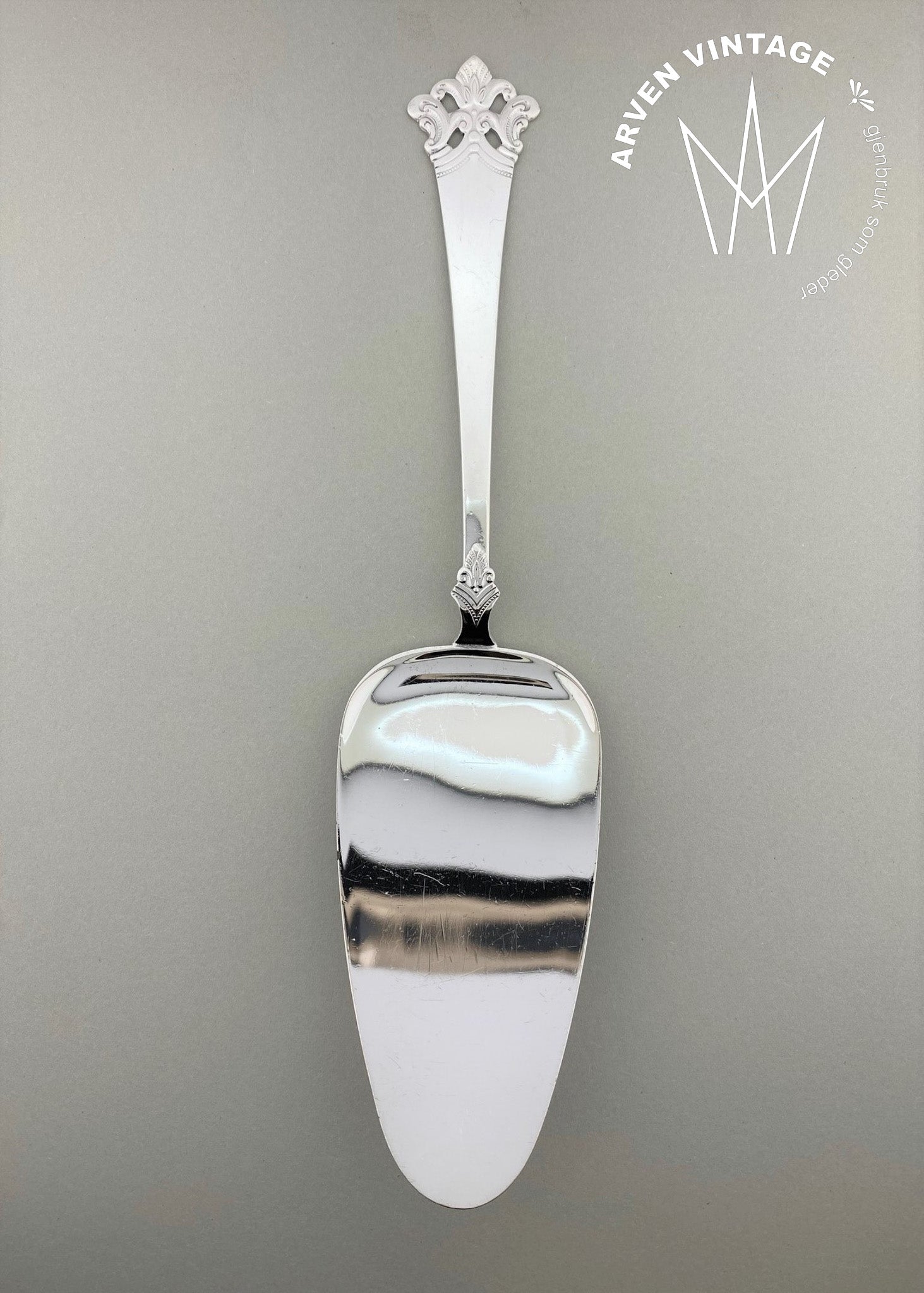 Vintage Anitra cake shovel