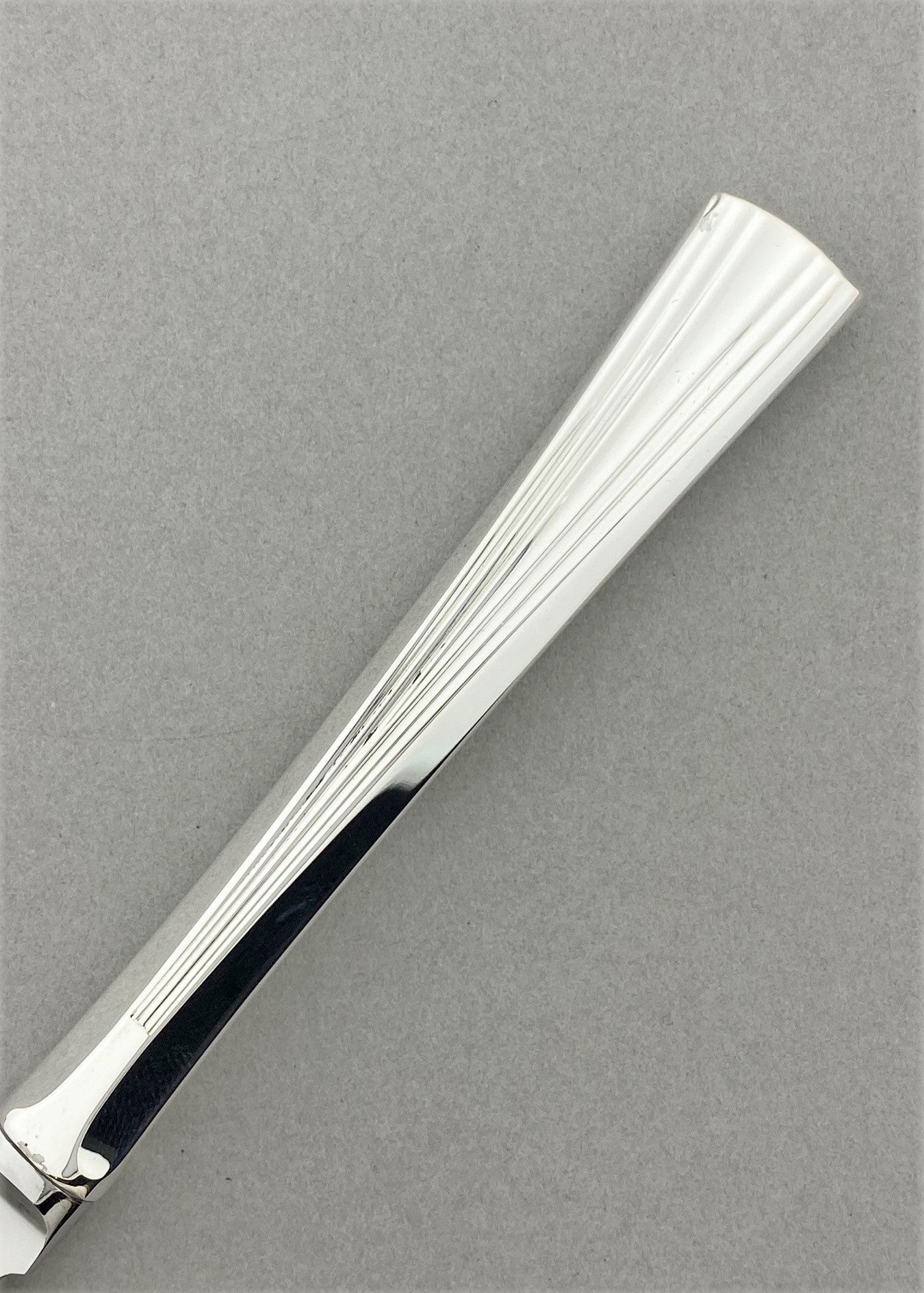 Vintage Sonja pie knife