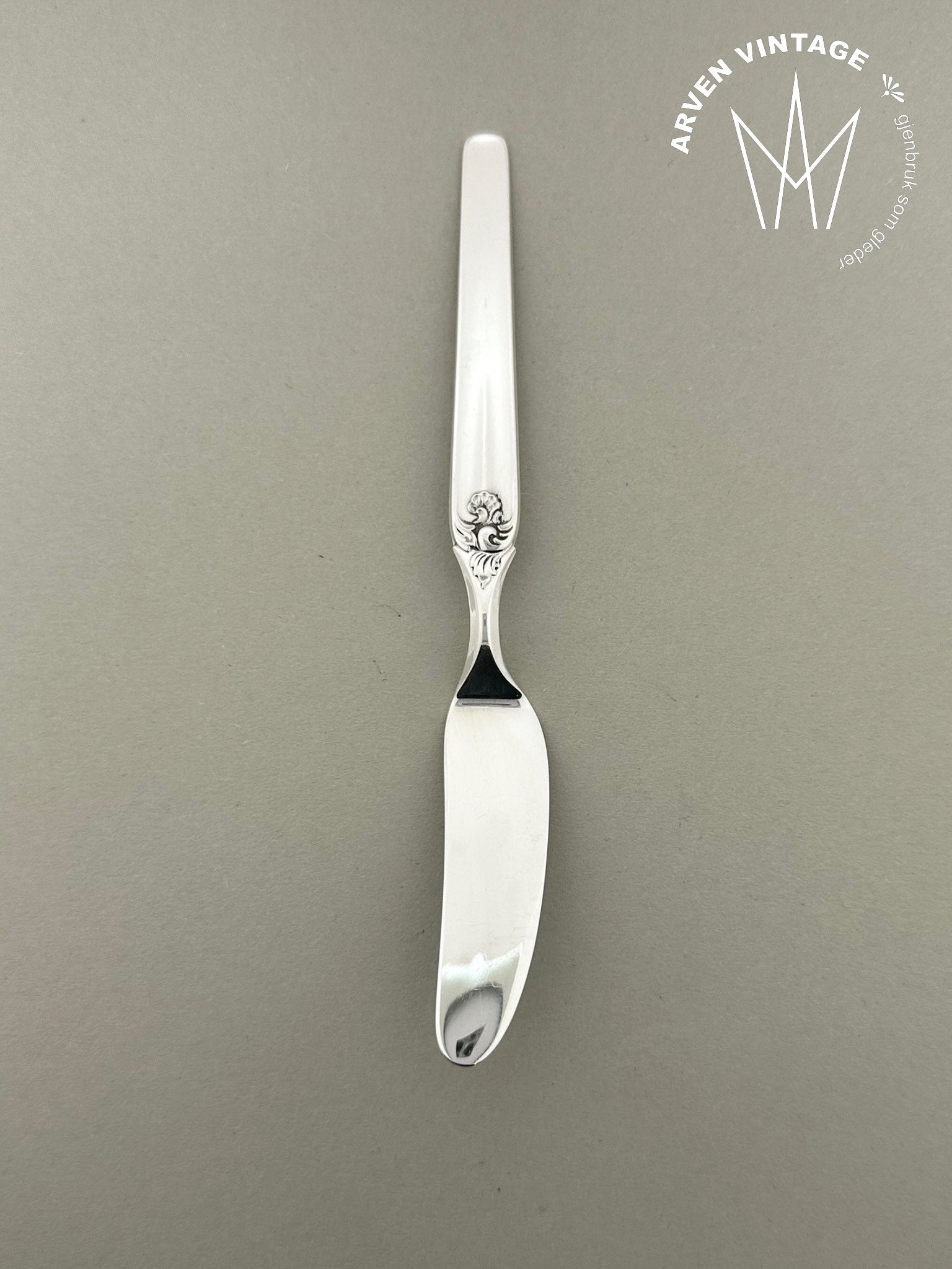 Vintage Elisabeth butter knife