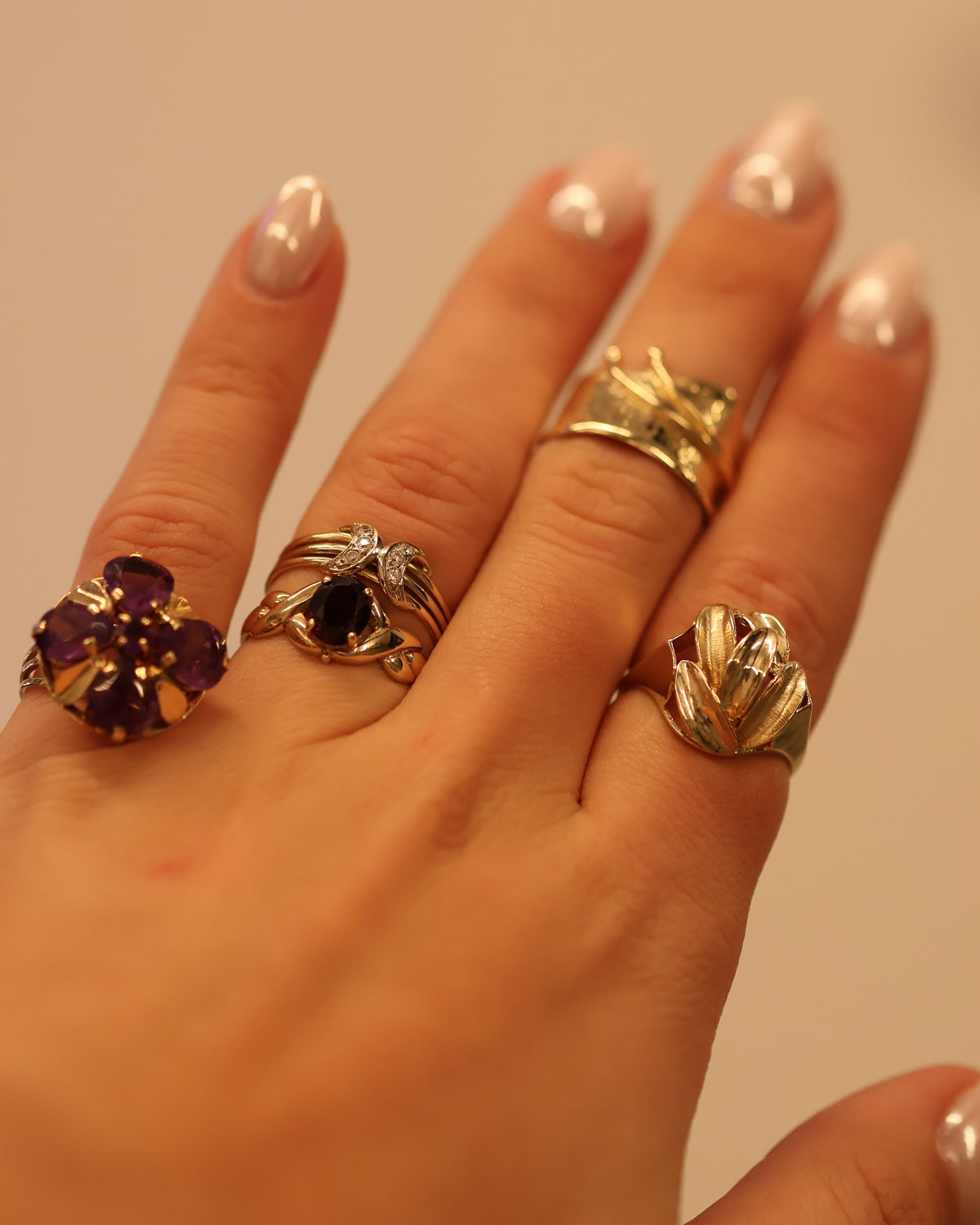 Vintage ring in yellow gold, size 55