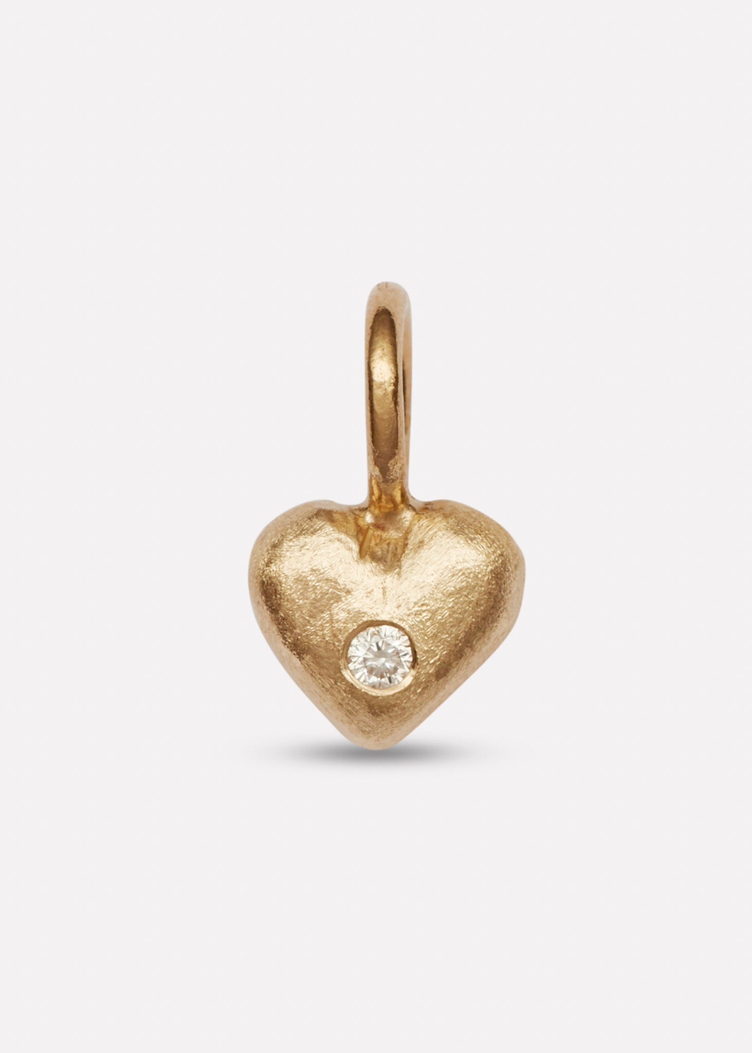 Lille Pernille anheng i gult gull med diamant