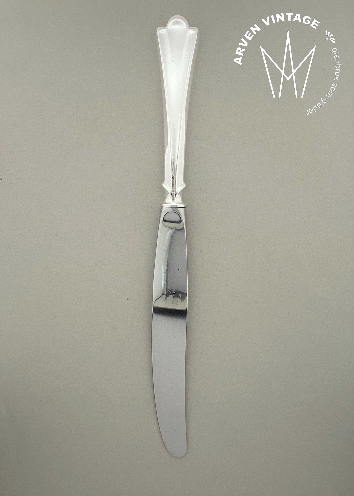 Vintage Lily large dinner knife