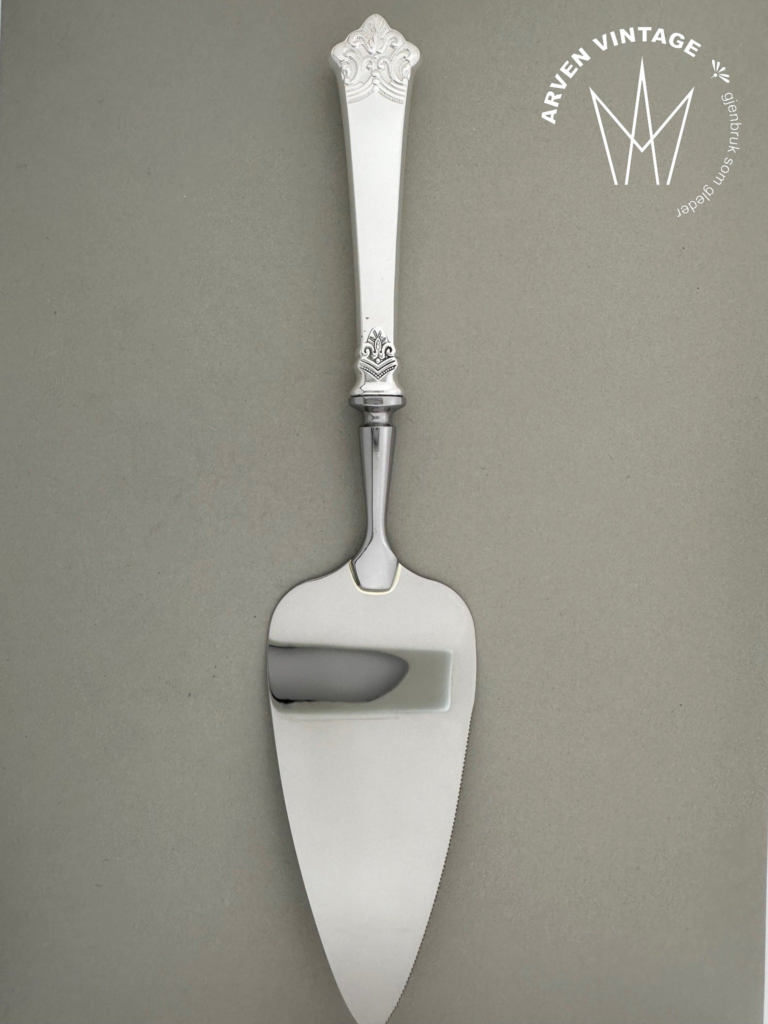 Vintage Anitra pie spatula