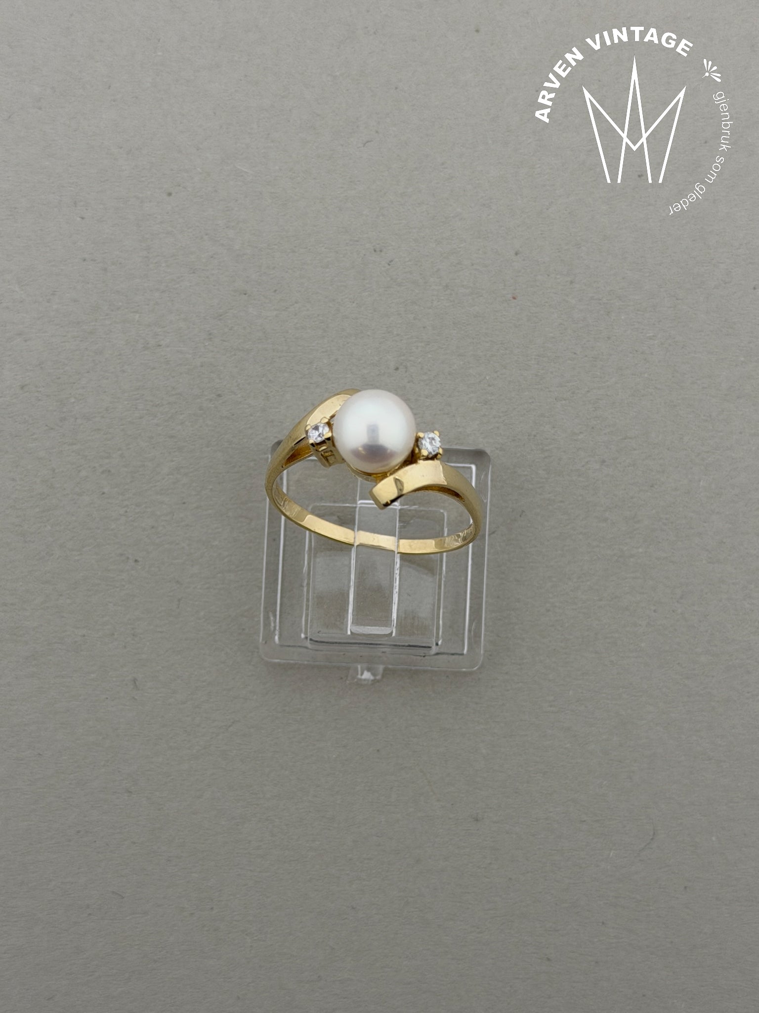 Vintage perlering gult gull str 58