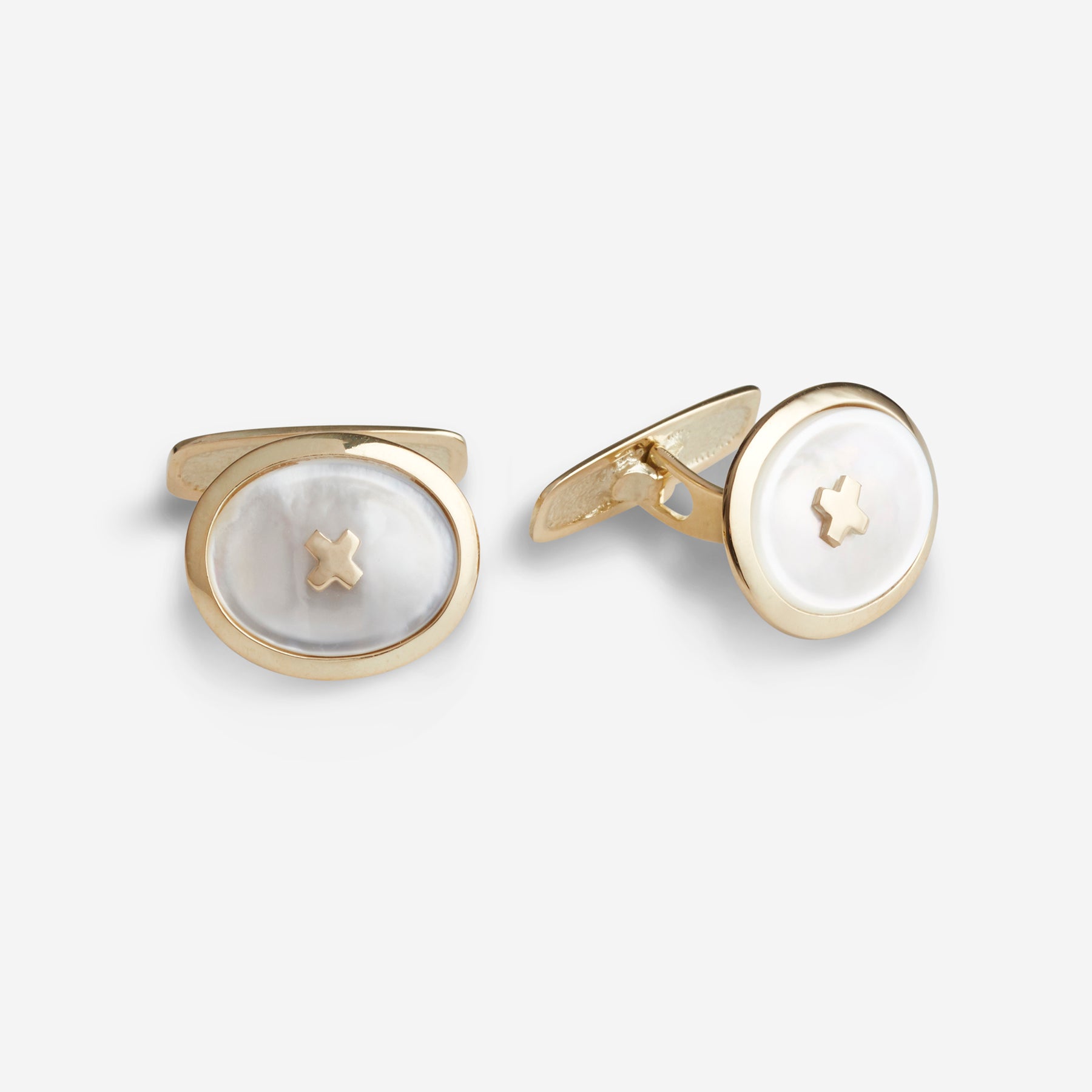 Oval mother-of-pearl cufflinks